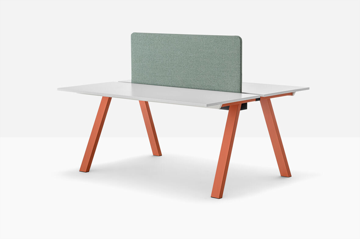 https://archello.com/product/110143/attachments/photos-videos/5