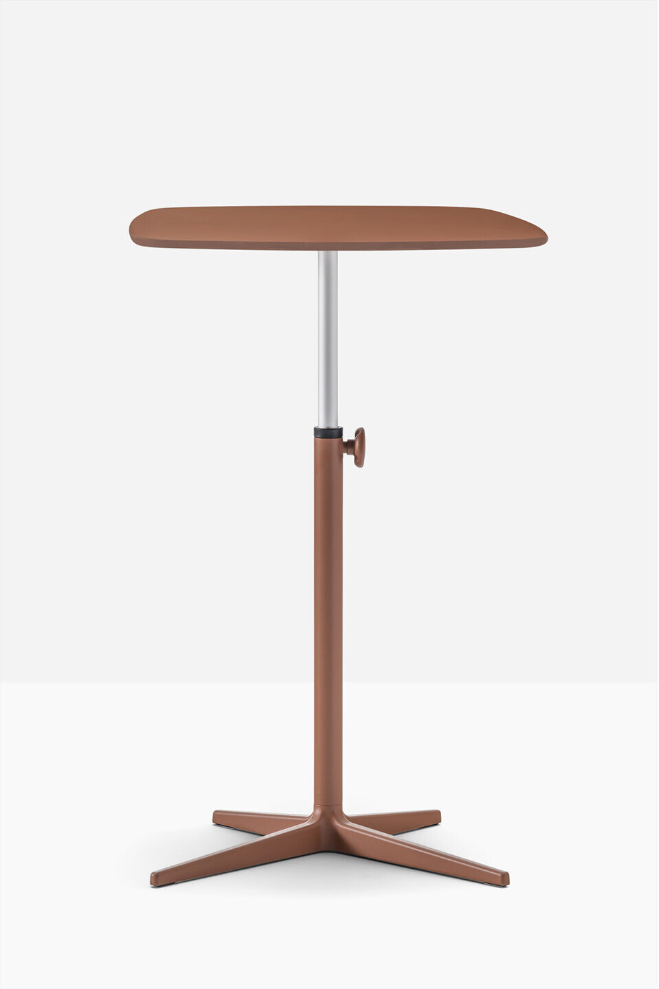 https://archello.com/product/110141/attachments/photos-videos/7