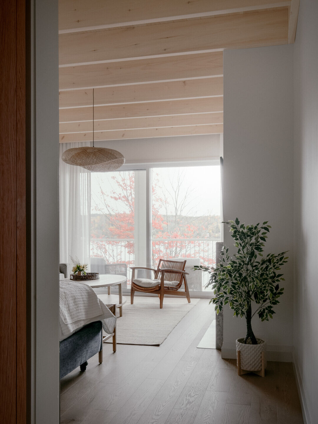 https://archello.com/story/146201/attachments/photos-videos/18 photo_credit Félix Michaud