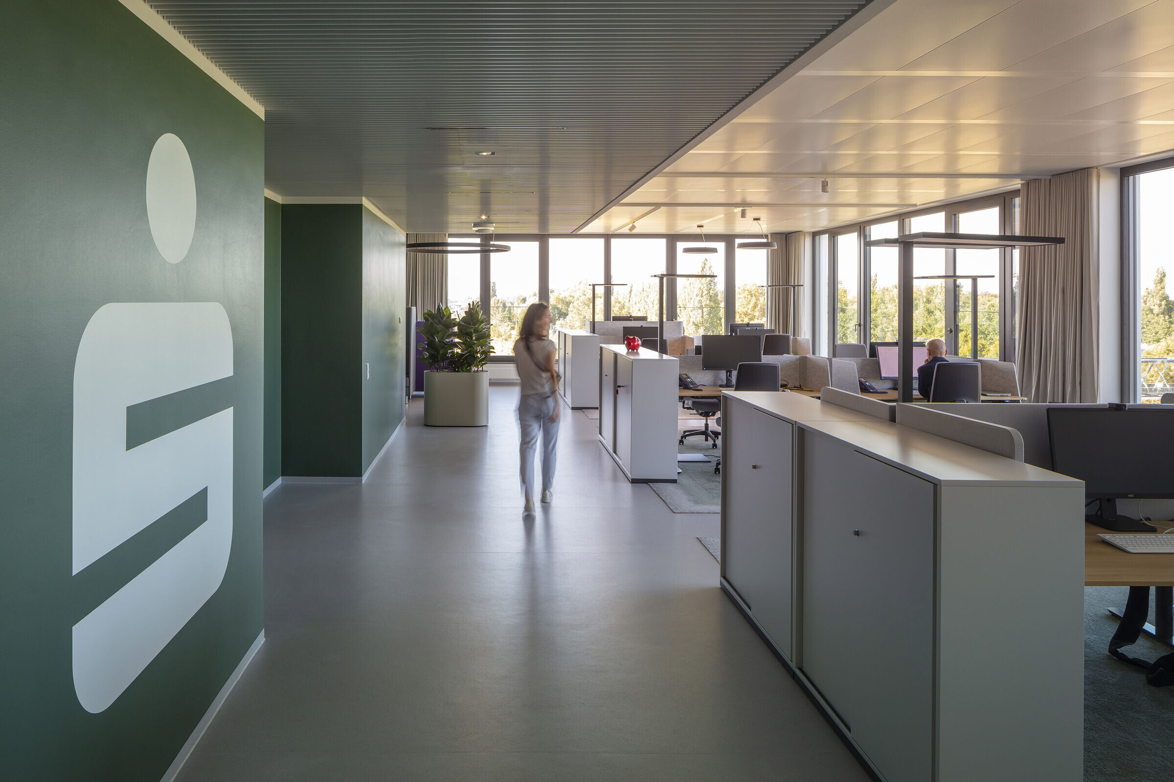 https://archello.com/story/146380/attachments/photos-videos/43 photo_credit HG Esch