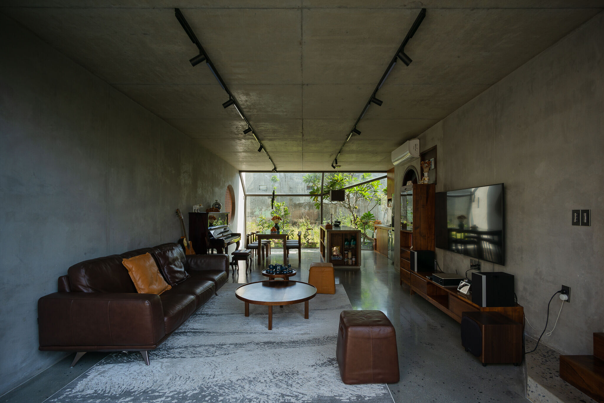 https://archello.com/story/146396/attachments/photos-videos/5