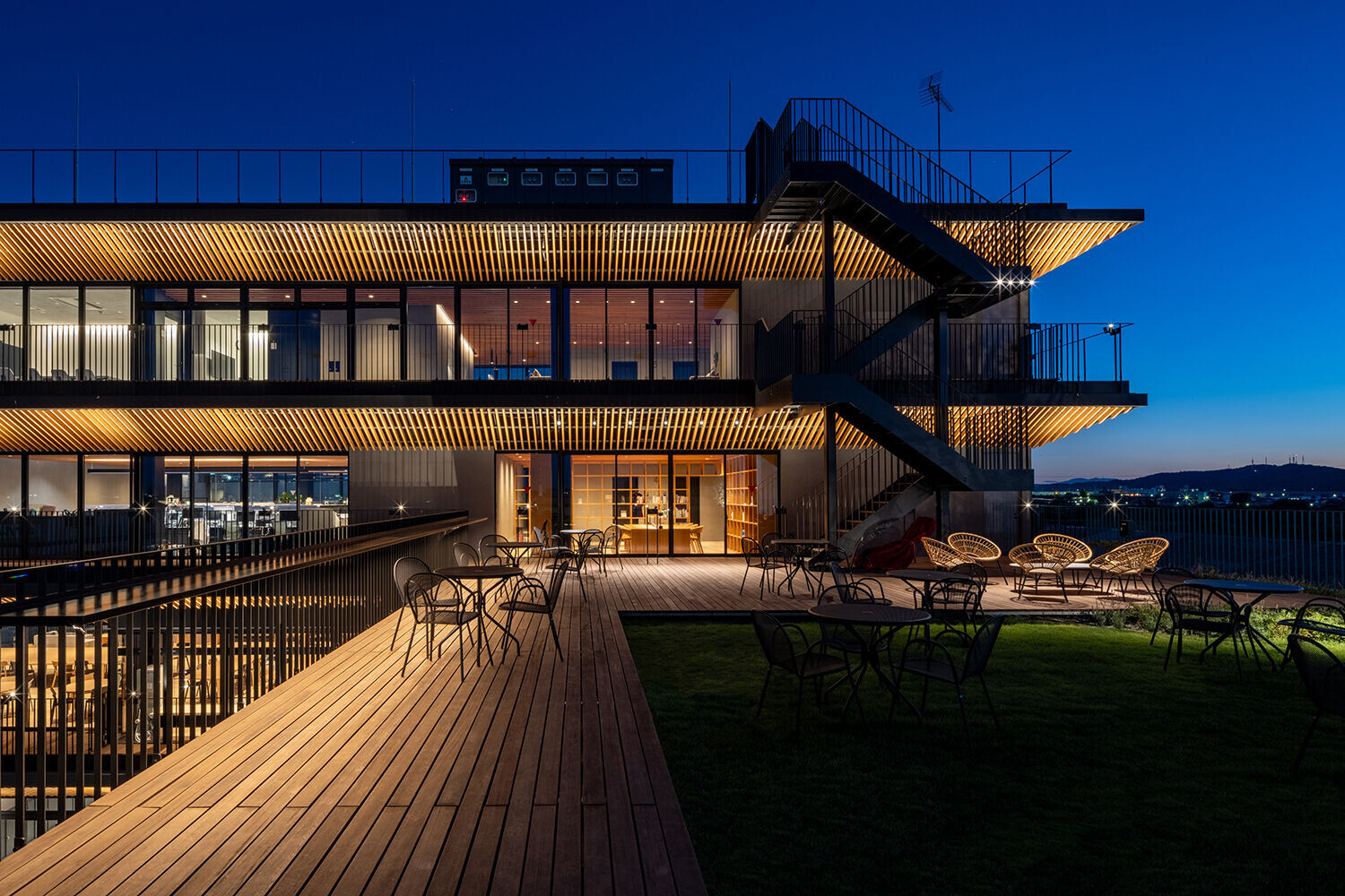 https://archello.com/story/146459/attachments/photos-videos/51 photo_credit Shigeo Ogawa