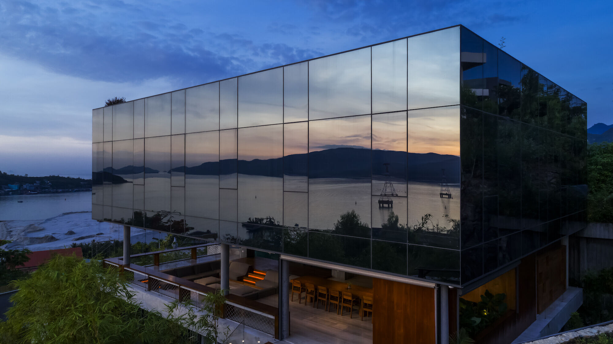 https://archello.com/story/146478/attachments/photos-videos/3 photo_credit Oki Hiroyuki