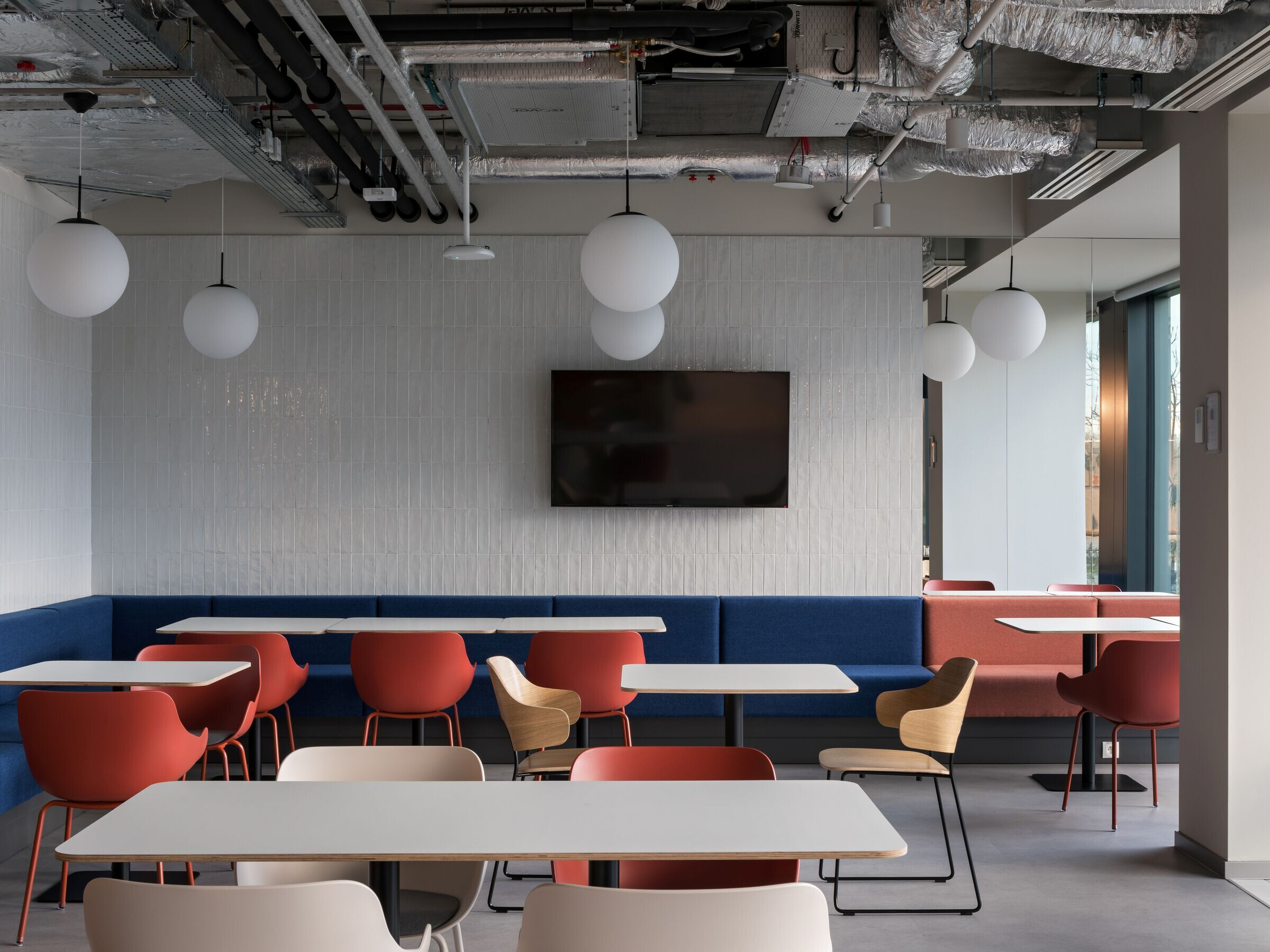 https://archello.com/story/146740/attachments/photos-videos/3 photo_credit Egor Piaskovsky