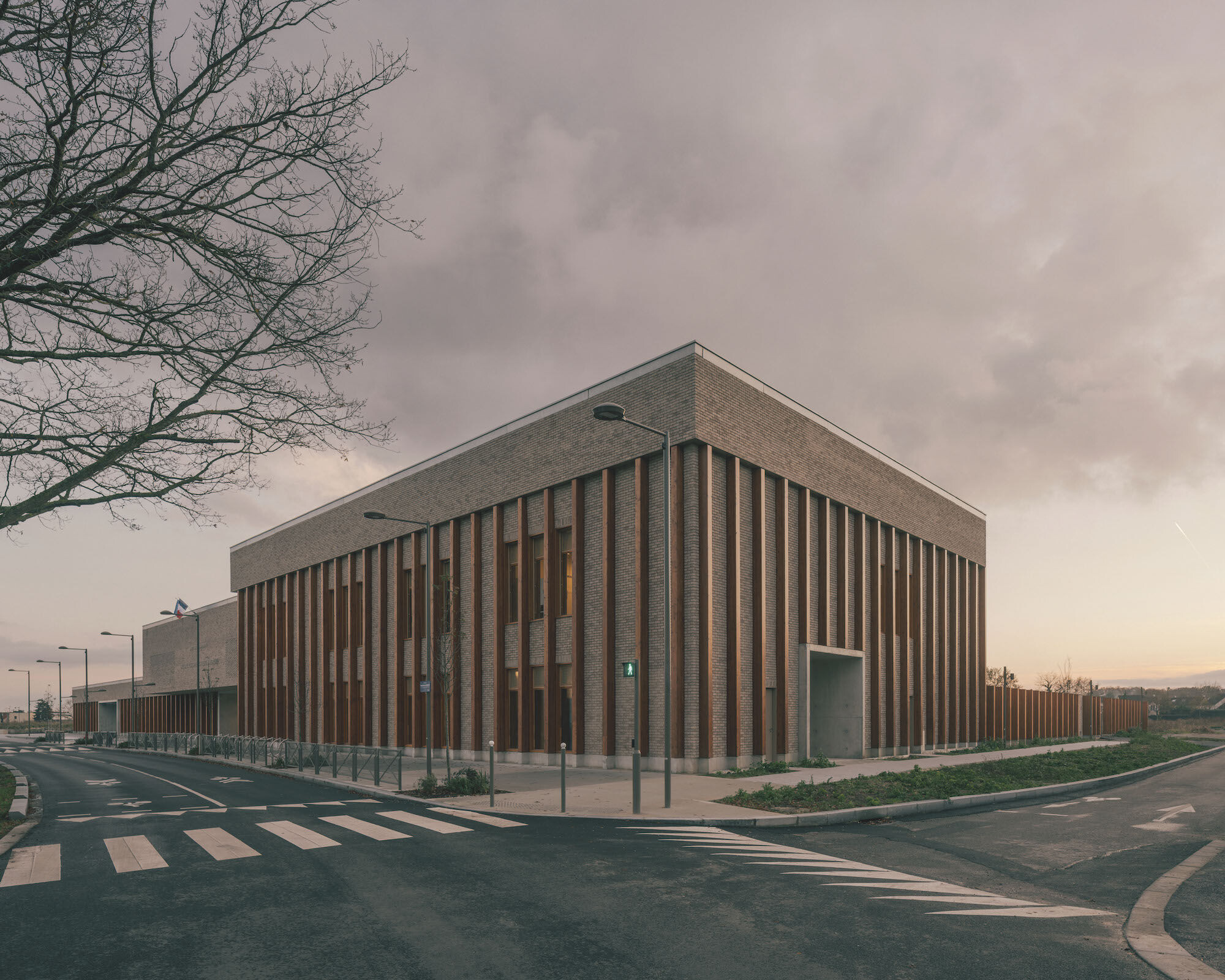 https://archello.com/story/146770/attachments/photos-videos/27 photo_credit Charly Broyez