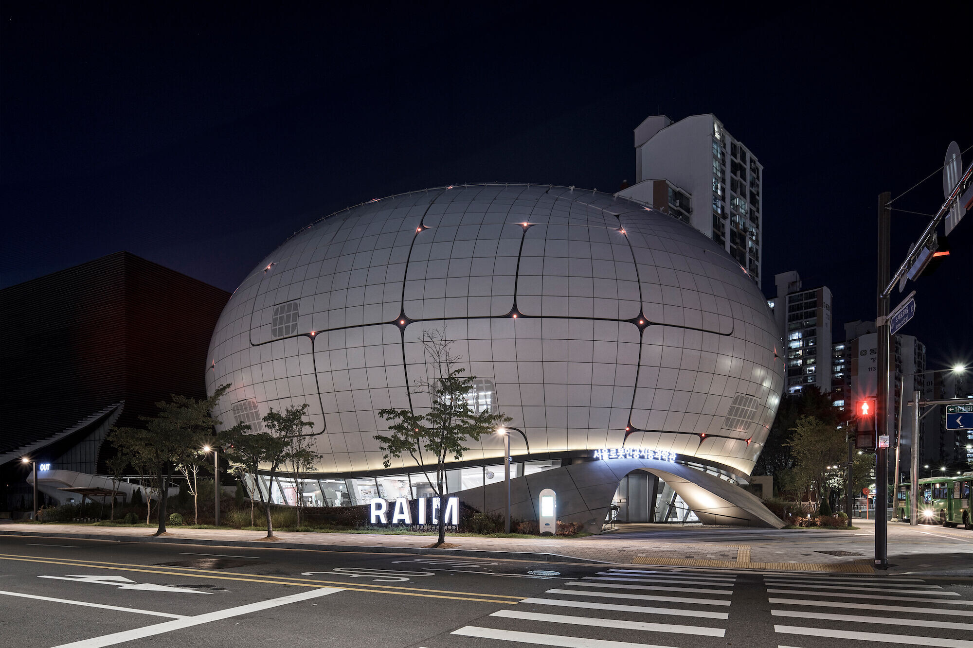https://archello.com/story/60261/attachments/photos-videos/9 photo_credit Namsun Lee, MAA