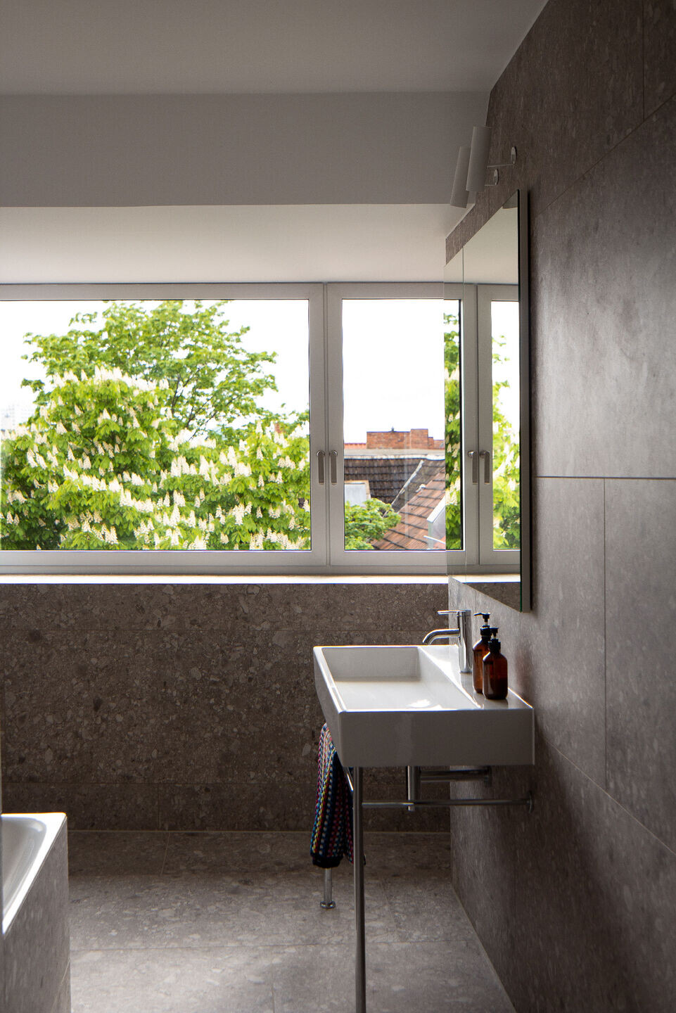 https://archello.com/story/147130/attachments/photos-videos/9 photo_credit Club Marginal Architekten