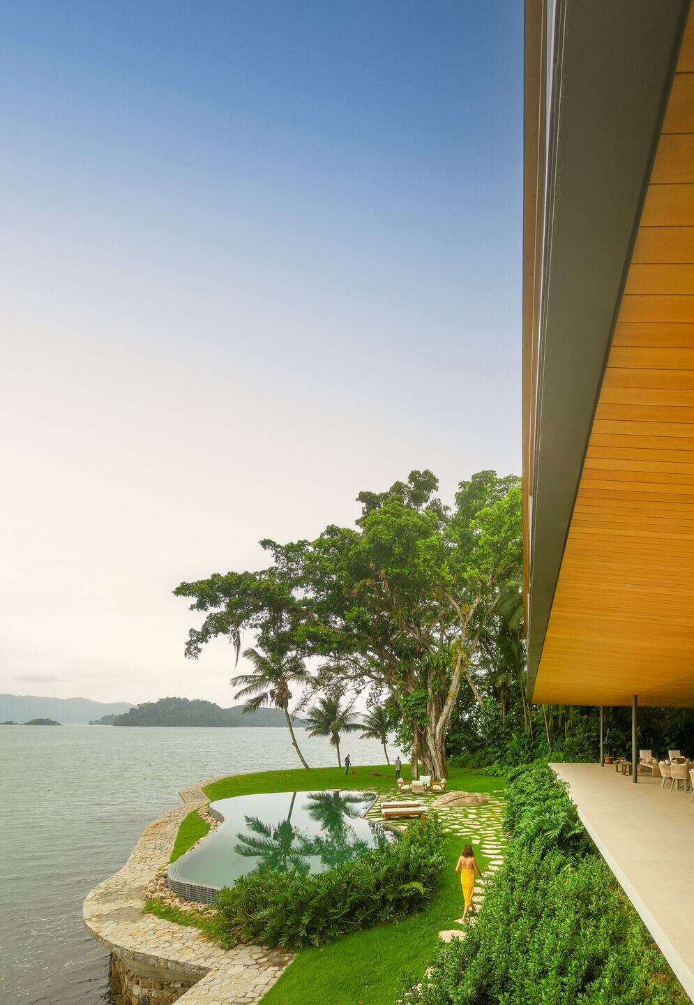 https://archello.com/story/147126/attachments/photos-videos/6 photo_credit Fernando Guerra
