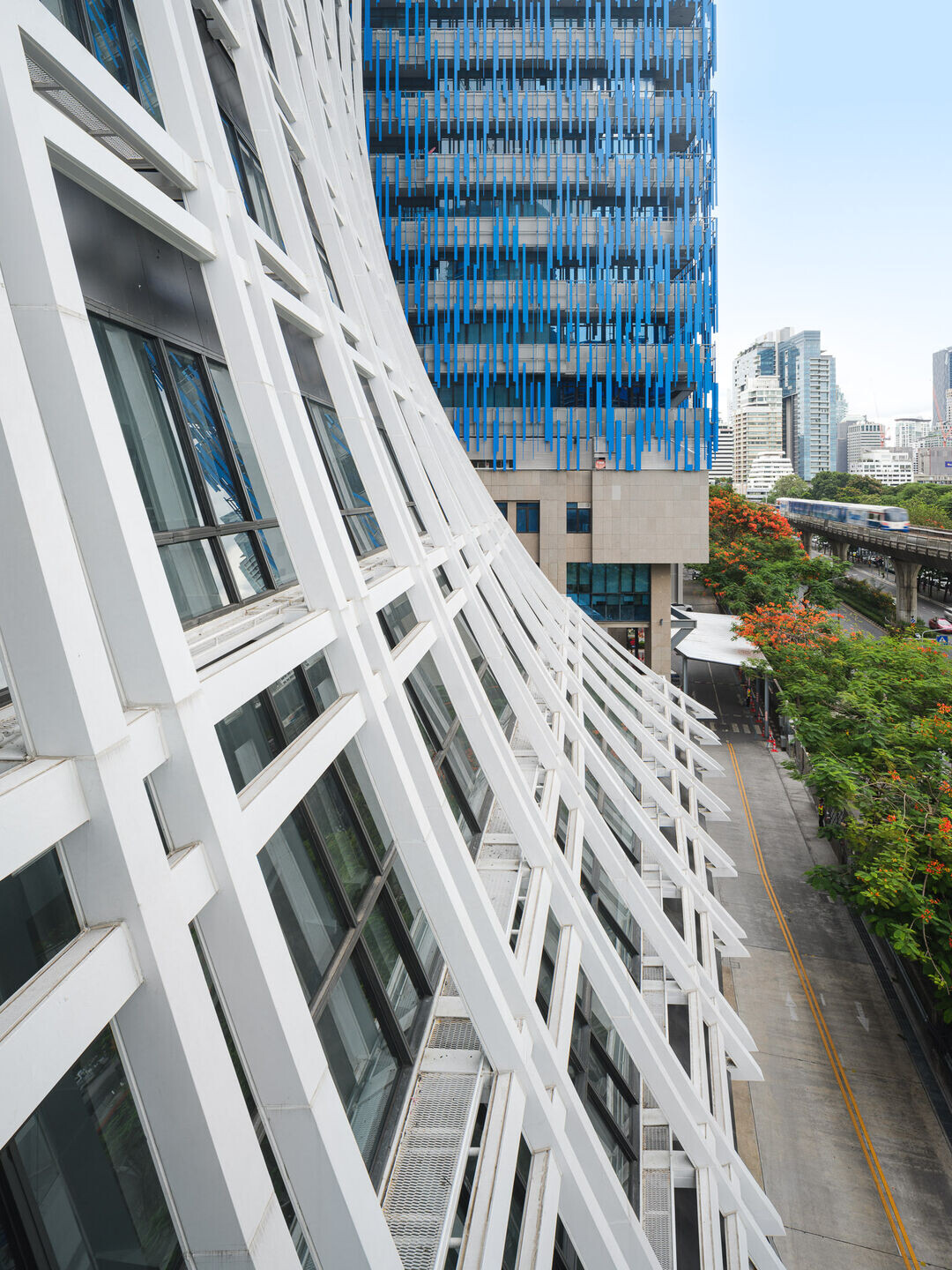 https://archello.com/story/147234/attachments/photos-videos/15 photo_credit PanoramicStudio + Chakkraphob Sermphasit