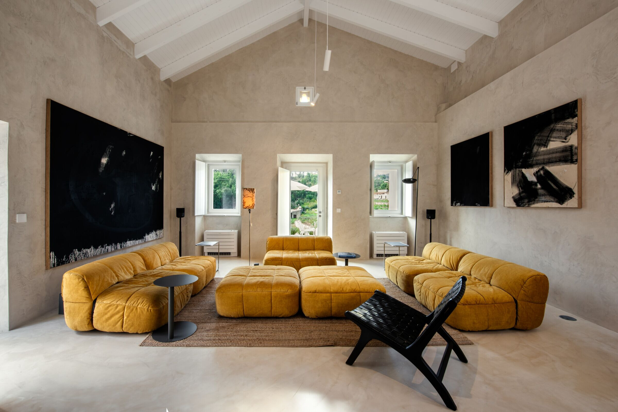https://archello.com/story/147260/attachments/photos-videos/18 photo_credit Zavial Studio