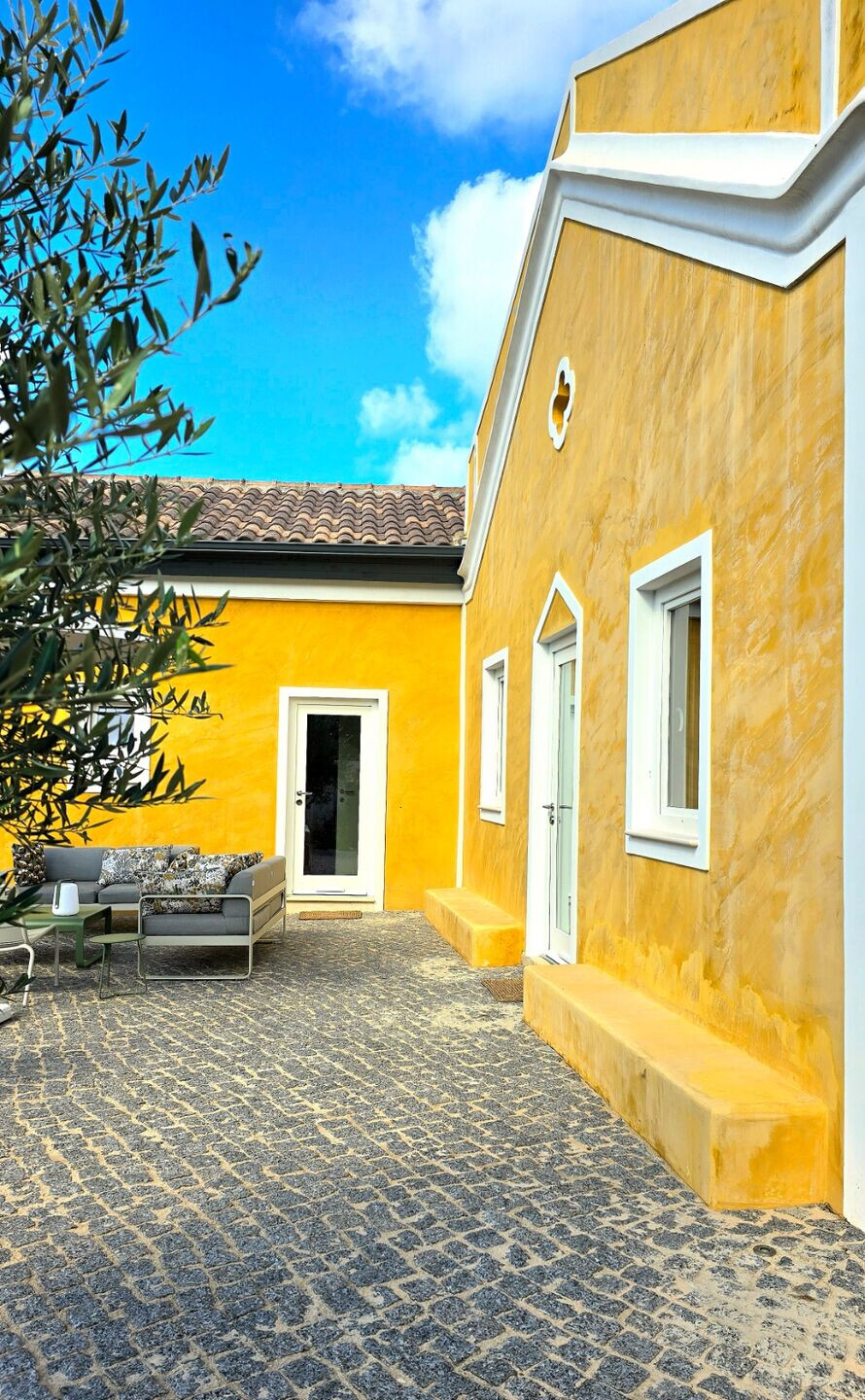 https://archello.com/story/147260/attachments/photos-videos/16 photo_credit Zavial Studio