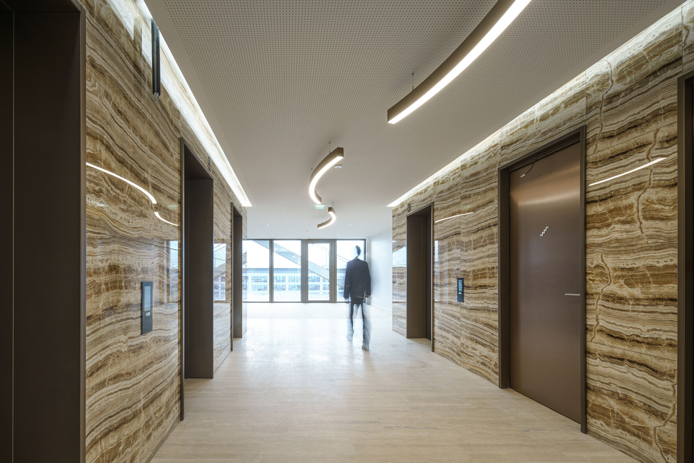 https://archello.com/story/147286/attachments/photos-videos/7 photo_credit Stefan Tuchila