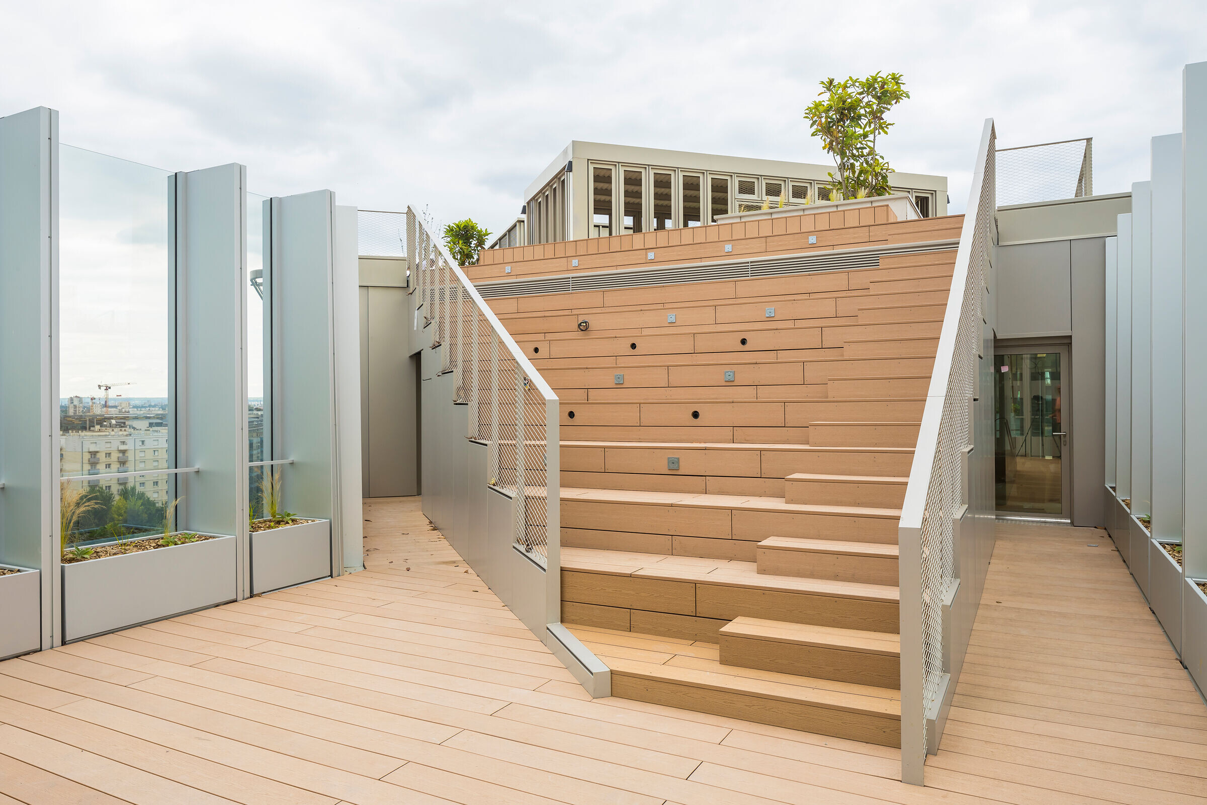 https://archello.com/story/147286/attachments/photos-videos/23 photo_credit Stefan Tuchila