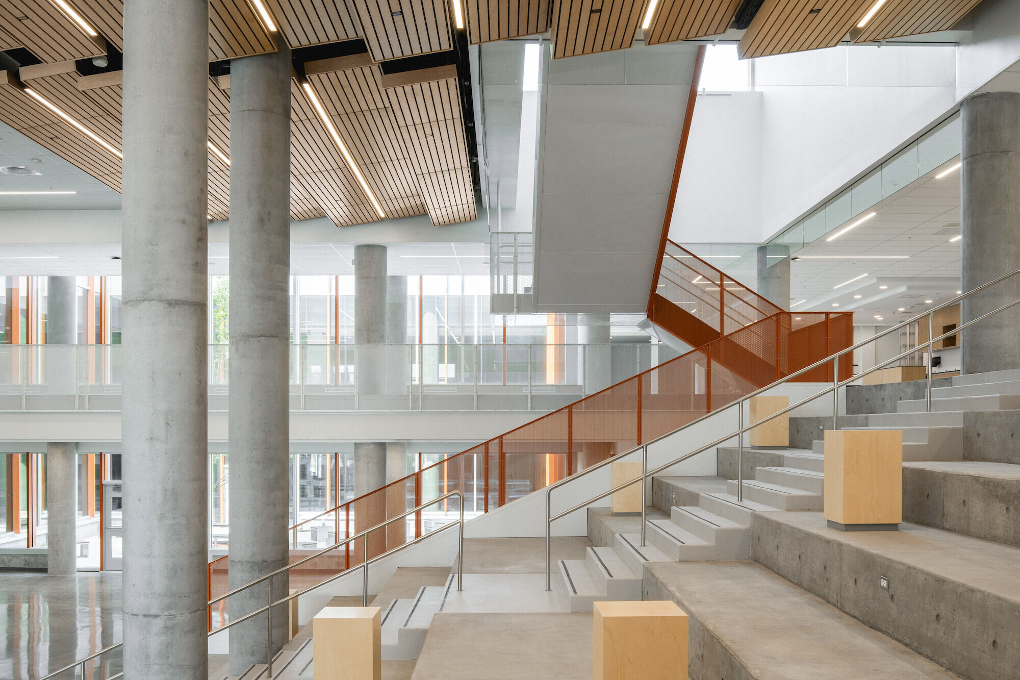 https://archello.com/story/147331/attachments/photos-videos/12 photo_credit Raphaël Thibodeau