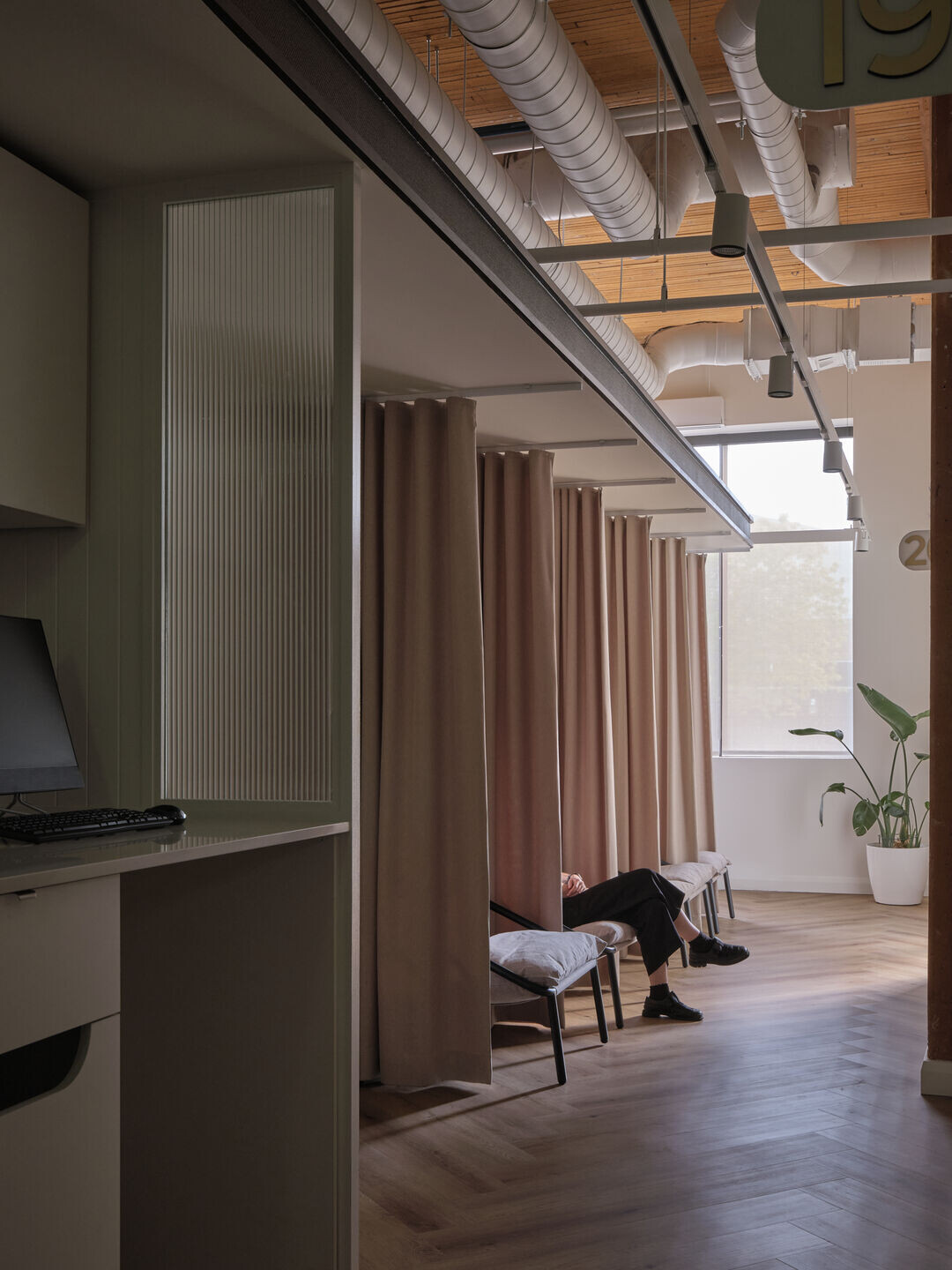 https://archello.com/story/147386/attachments/photos-videos/7 photo_credit Ulysse Lemeryse @OSA Images