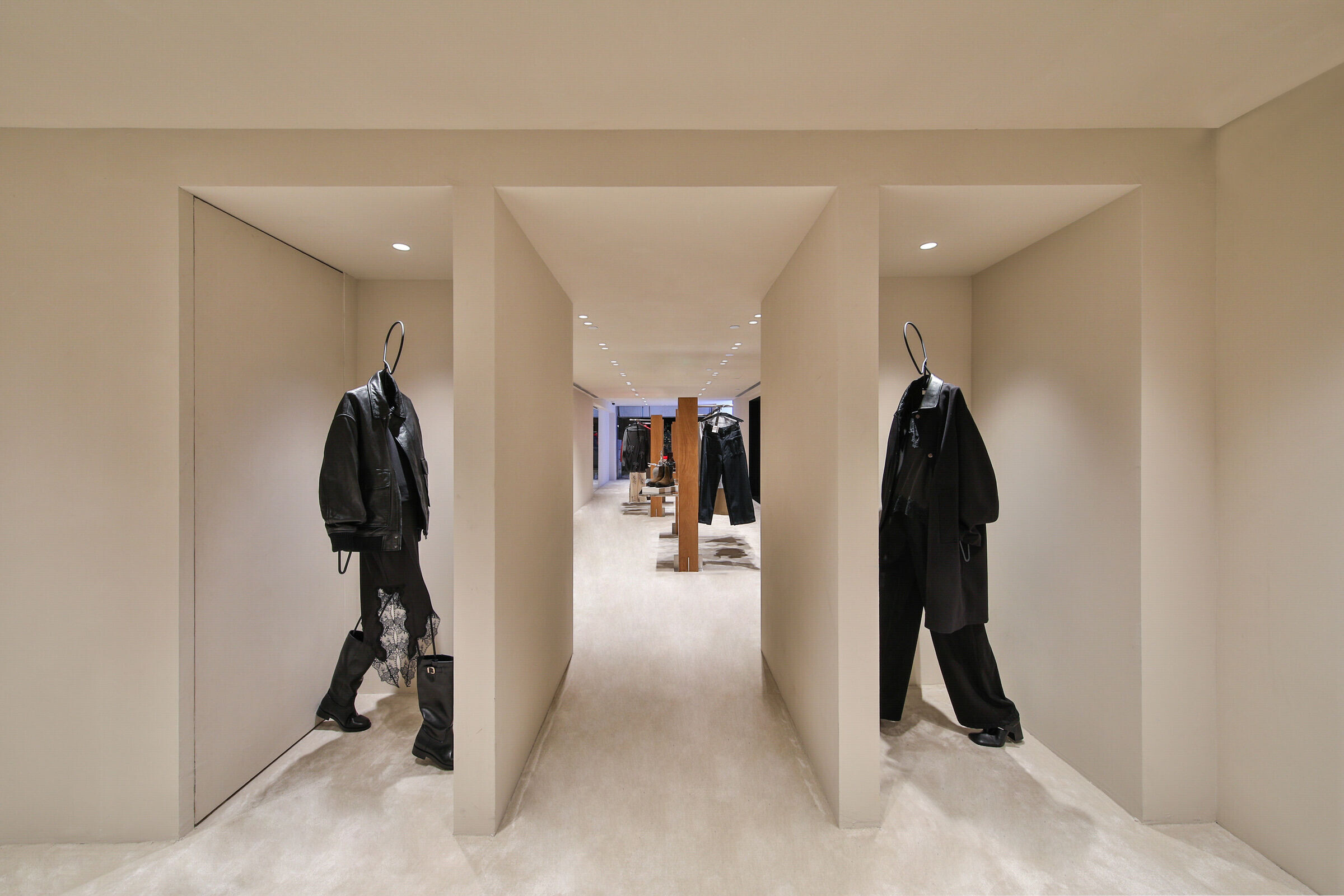 https://archello.com/story/147409/attachments/photos-videos/18 photo_credit ZARA
