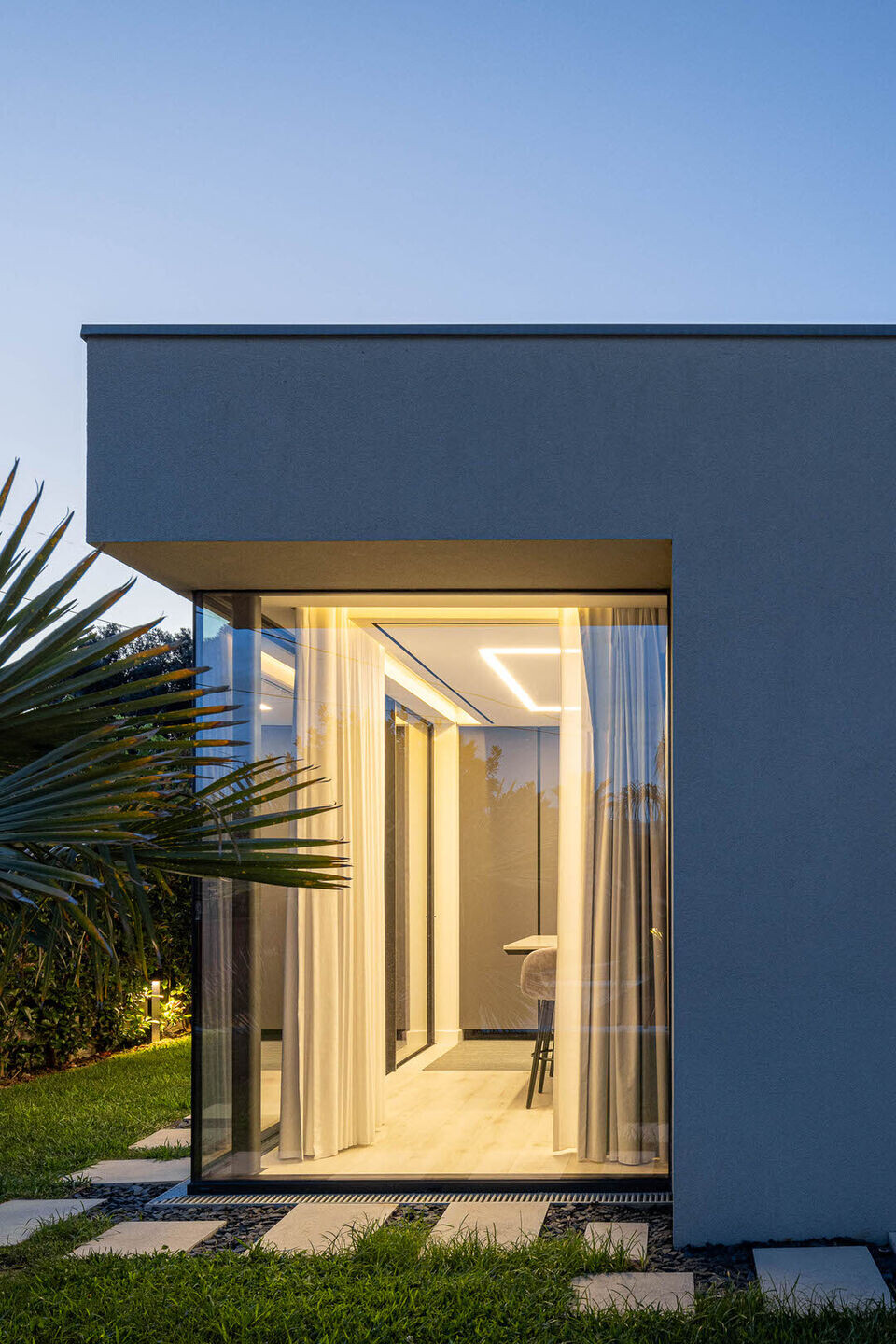 https://archello.com/story/147369/attachments/photos-videos/4 photo_credit Ivo Tavares Studio