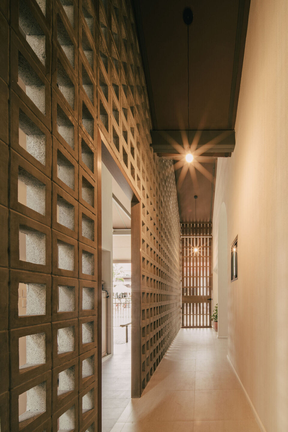https://archello.com/story/147414/attachments/photos-videos/23 photo_credit Sky|Ground