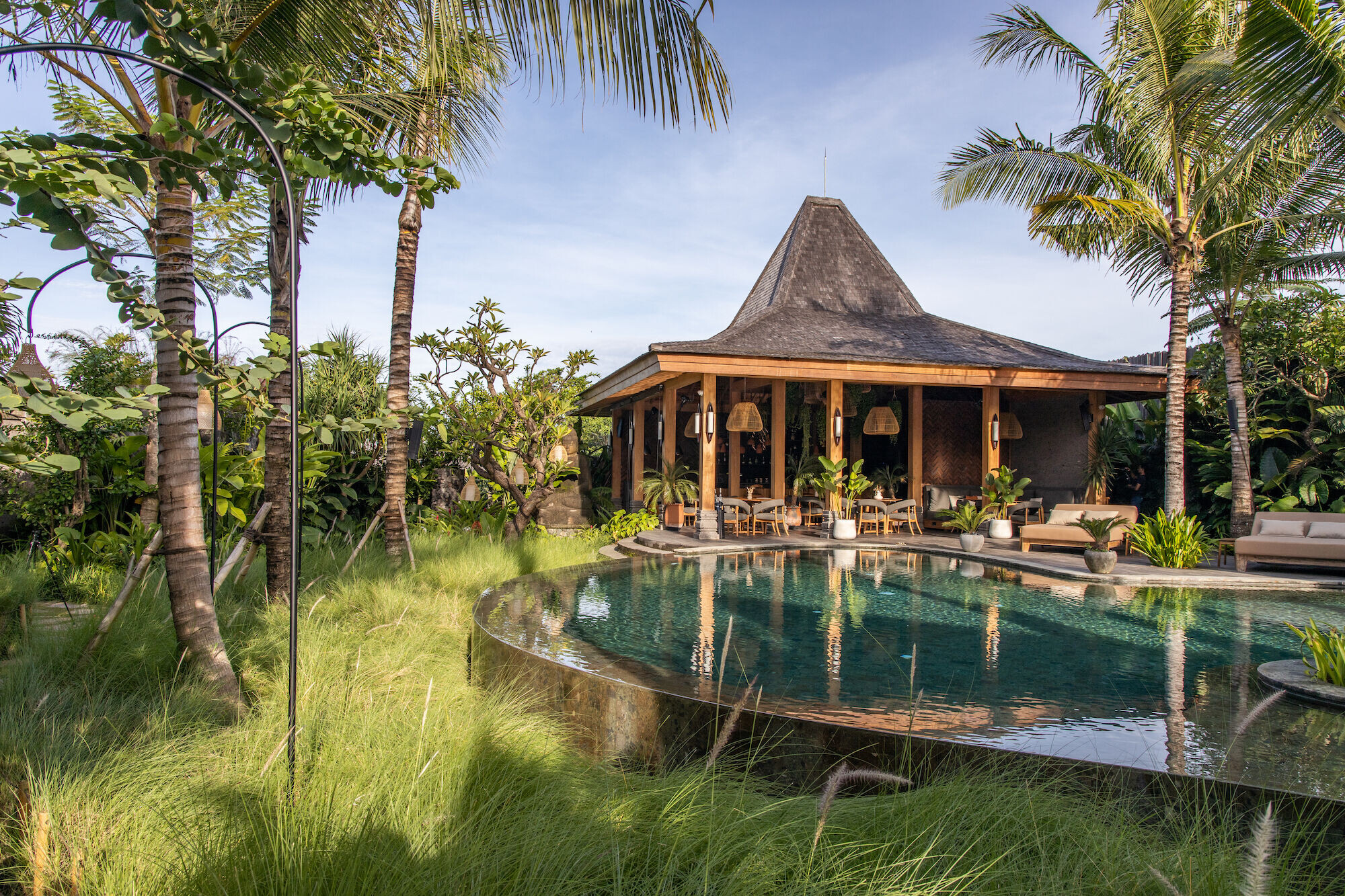 https://archello.com/story/147630/attachments/photos-videos/8 photo_credit Indra Wiras