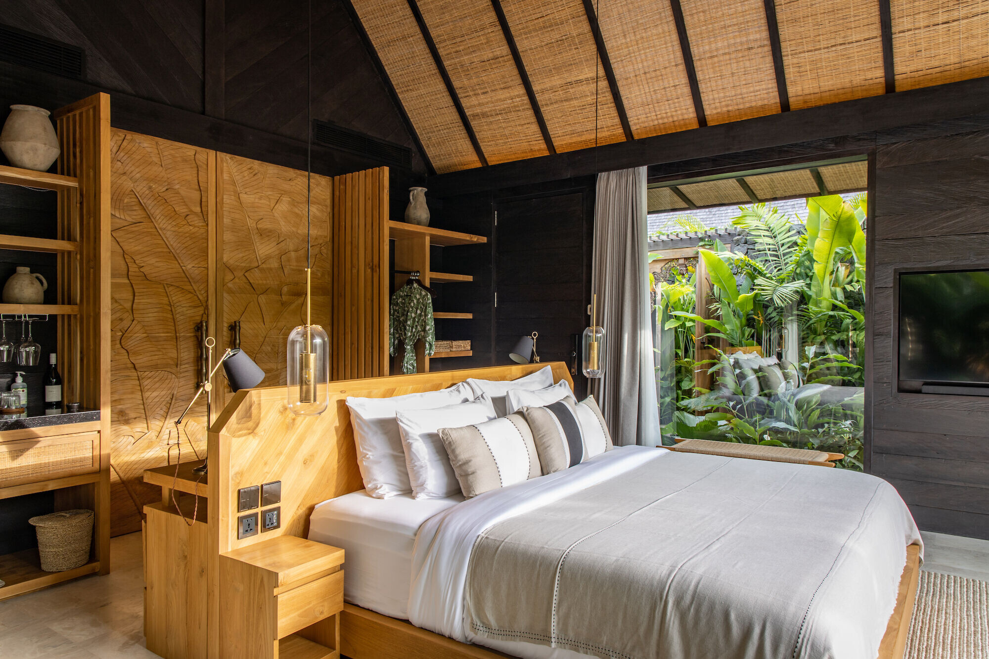 https://archello.com/story/147630/attachments/photos-videos/11 photo_credit Indra Wiras