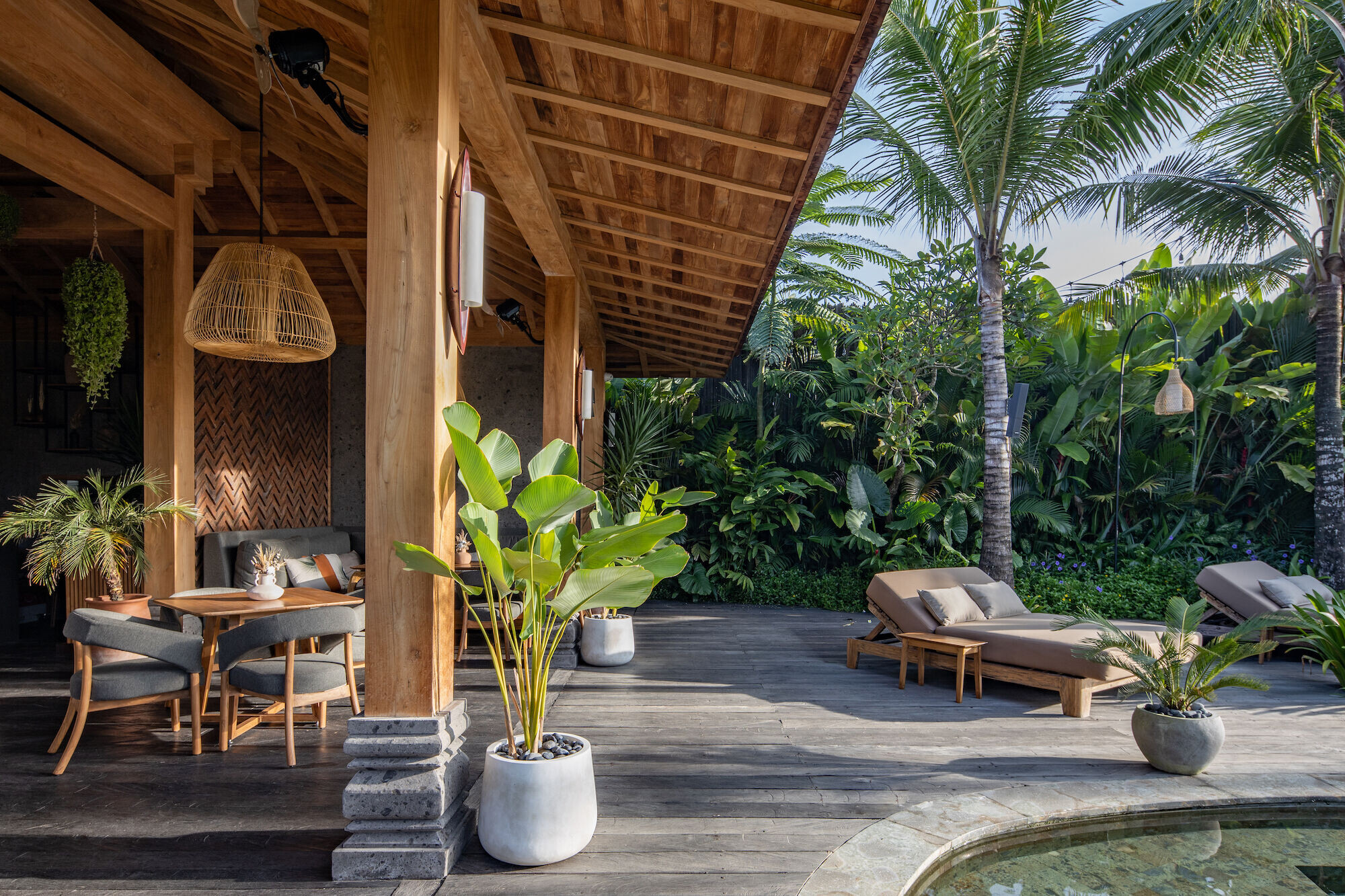 https://archello.com/story/147630/attachments/photos-videos/35 photo_credit Indra Wiras