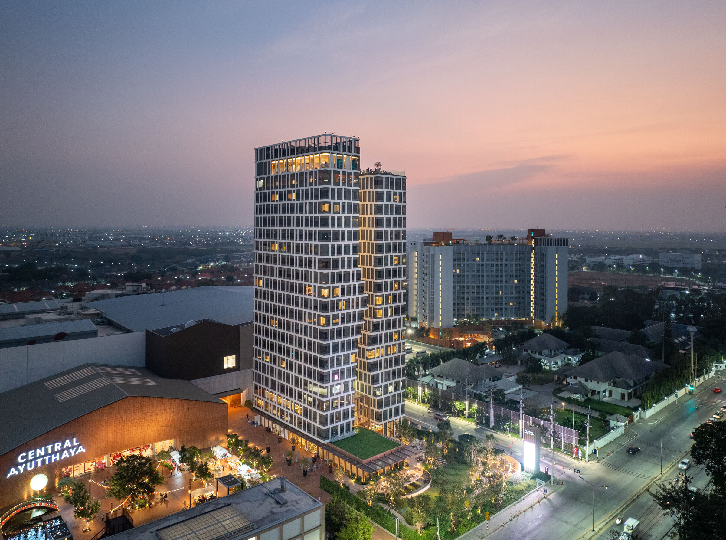 https://archello.com/story/147881/attachments/photos-videos/3 photo_credit Rungkit Charoenwat