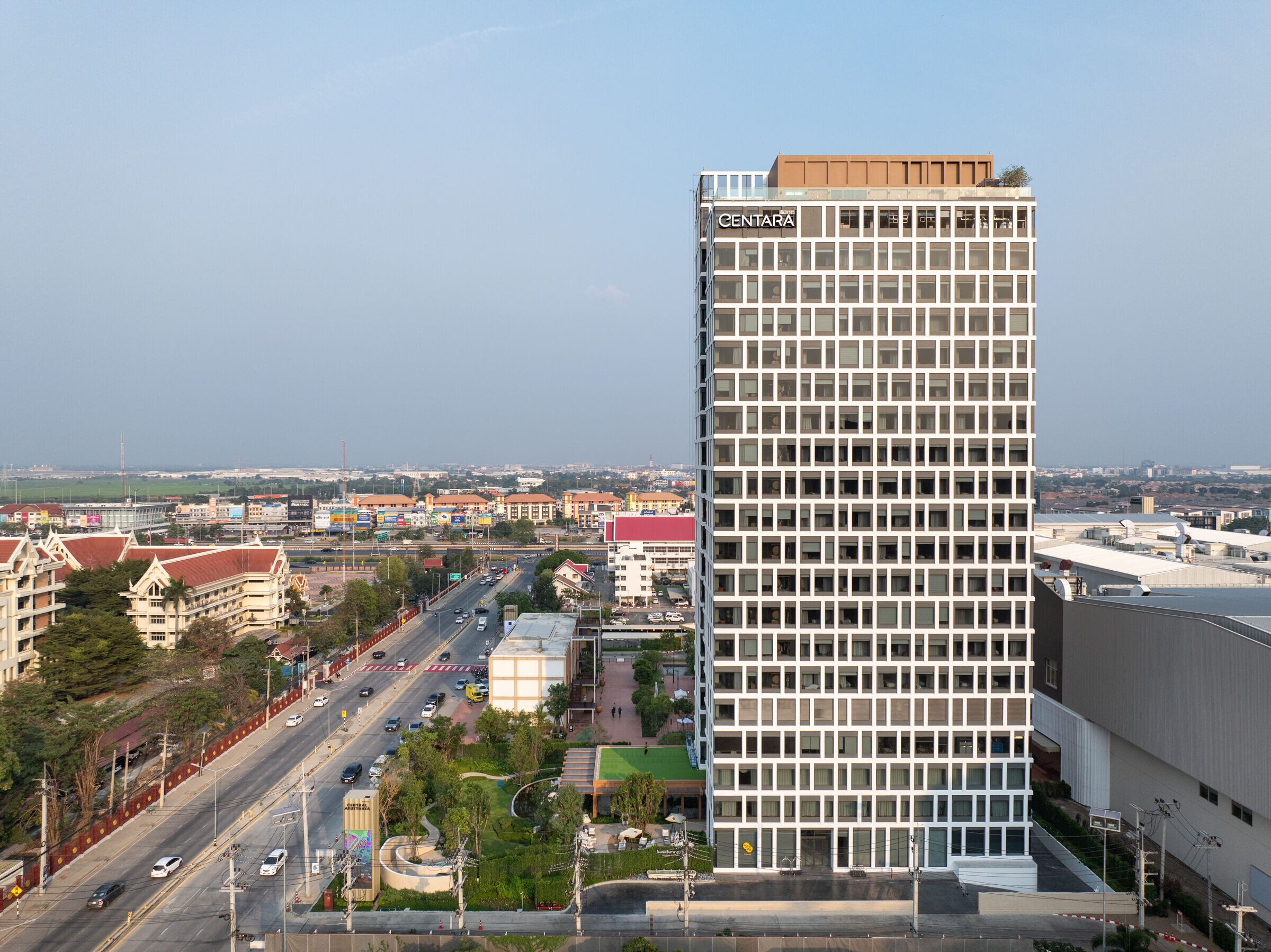 https://archello.com/story/147881/attachments/photos-videos/12 photo_credit Rungkit Charoenwat
