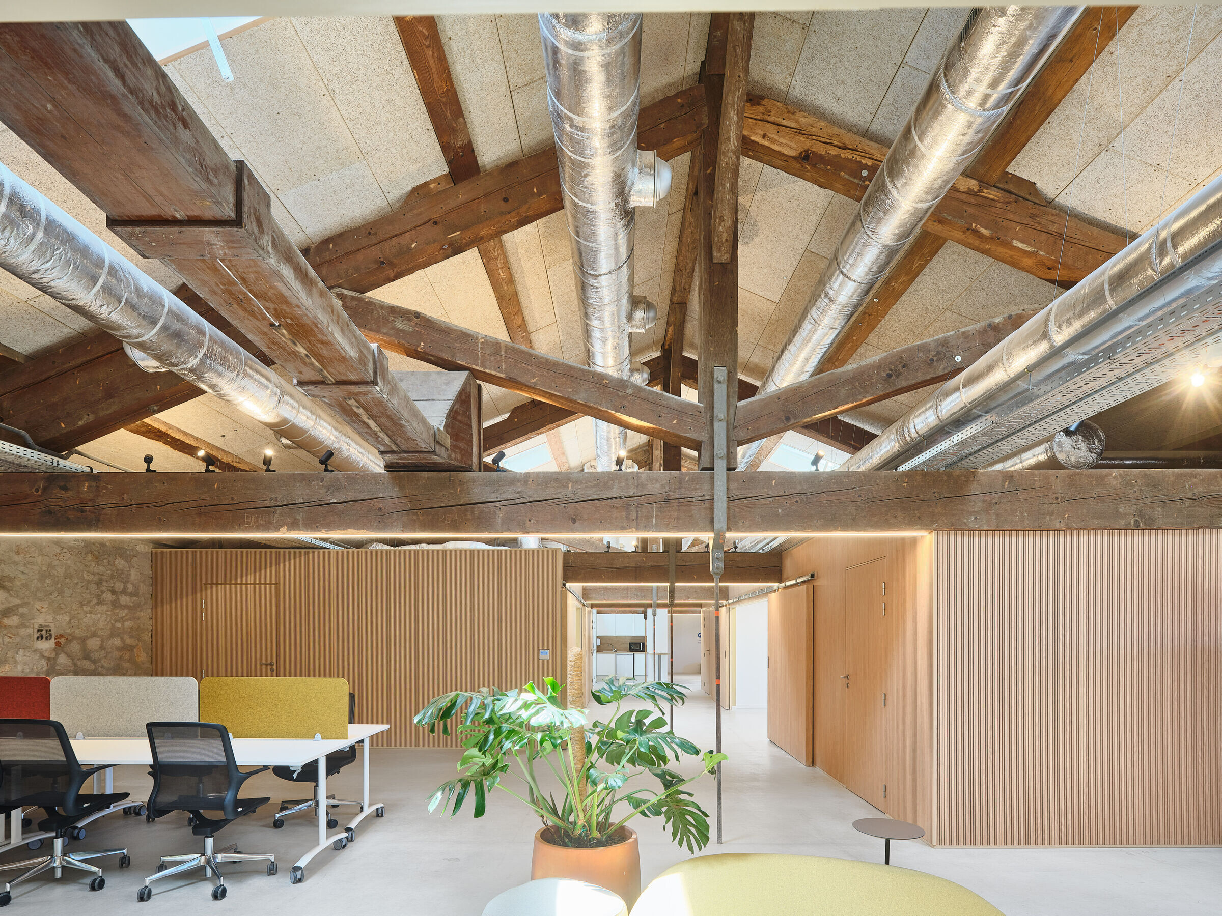 https://archello.com/story/147952/attachments/photos-videos/10 photo_credit Adrià Goula