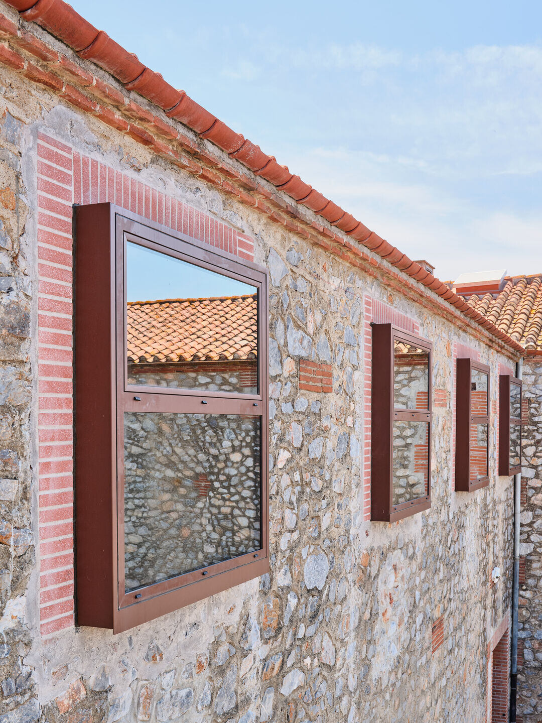 https://archello.com/story/147952/attachments/photos-videos/25 photo_credit Adrià Goula