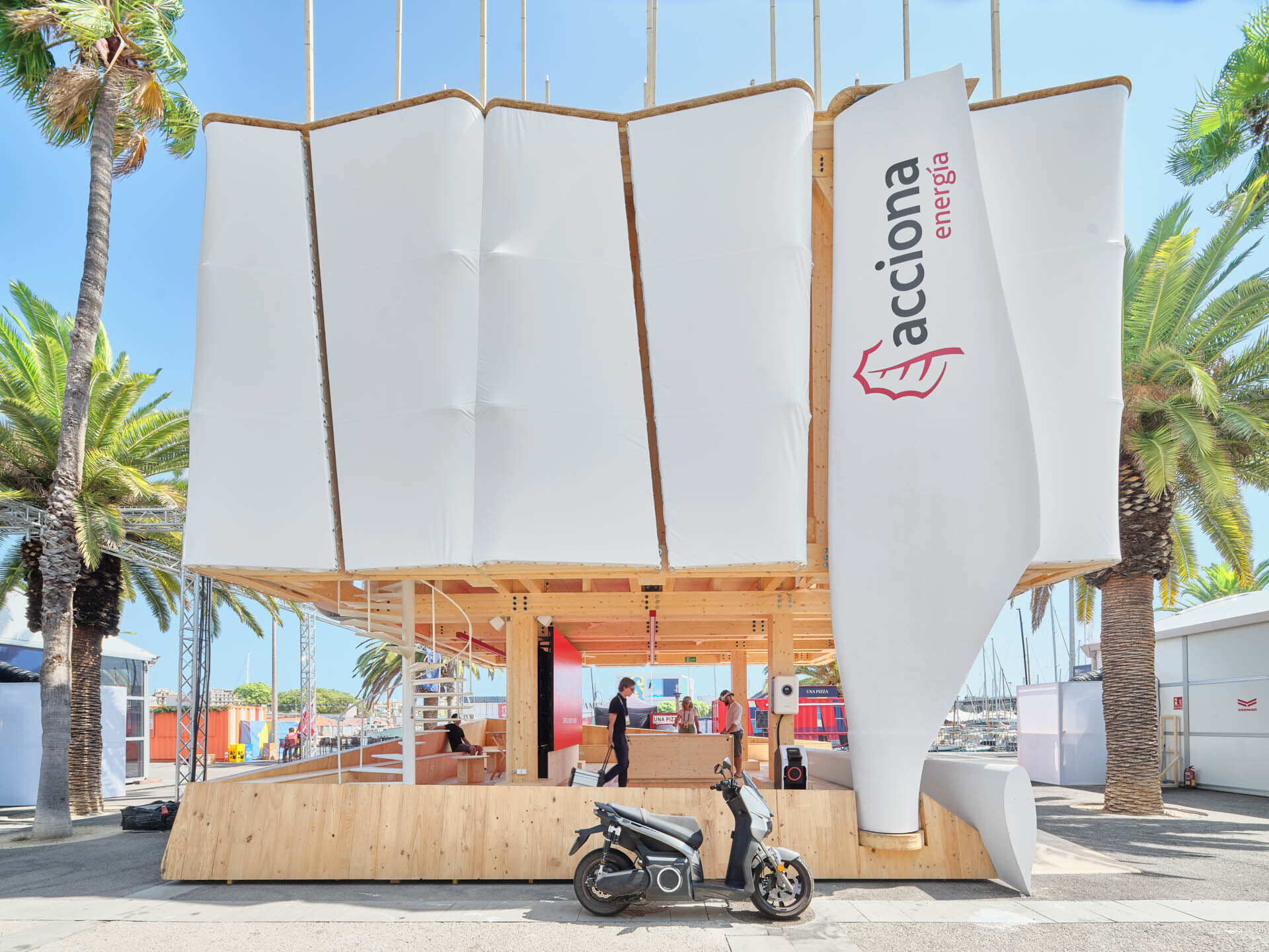 https://archello.com/story/147966/attachments/photos-videos/4 photo_credit Adrià Goula