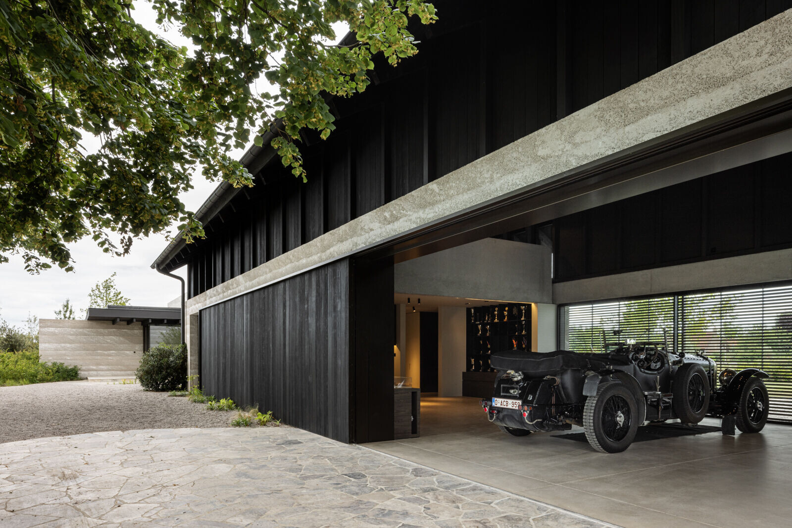 https://archello.com/story/148099/attachments/photos-videos/17 photo_credit Tim Van de Velde