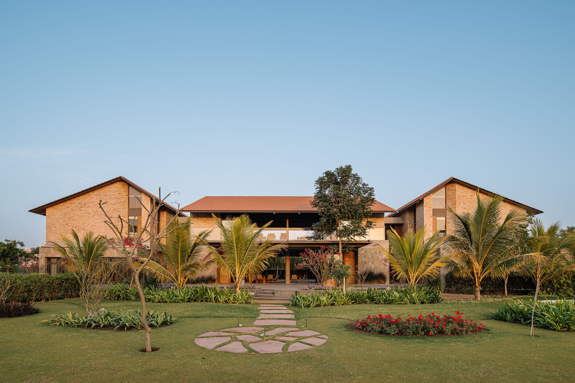 https://archello.com/story/148195/attachments/photos-videos/68 photo_credit Ishita Sitwala