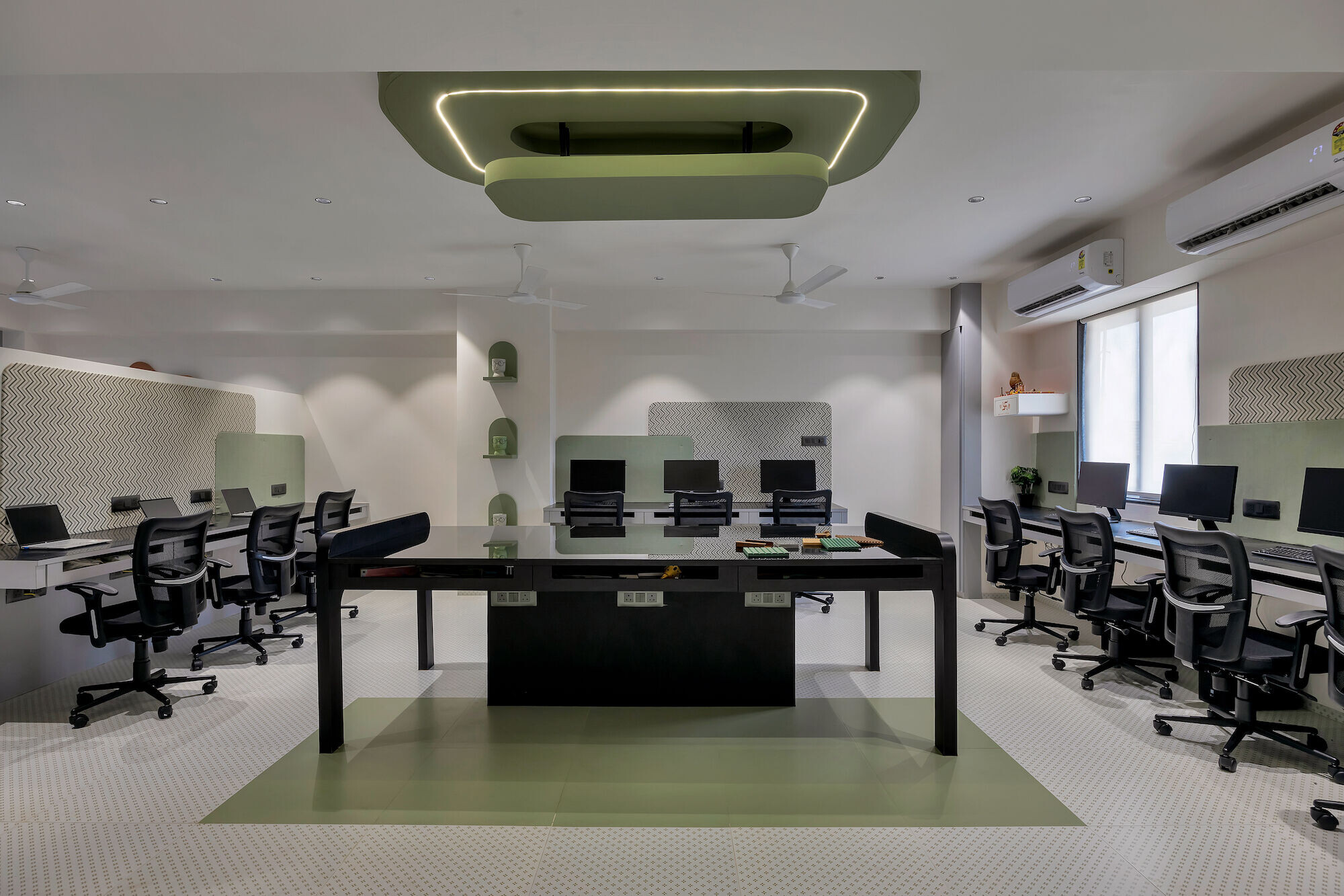 https://archello.com/story/147802/attachments/photos-videos/9 photo_credit Courtesy Of TIBT