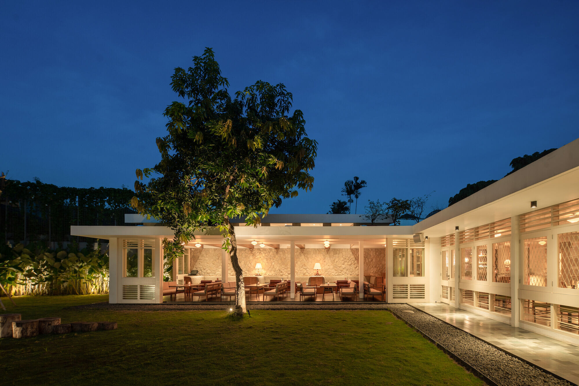 https://archello.com/story/148414/attachments/photos-videos/37 photo_credit Ernest Theofilus