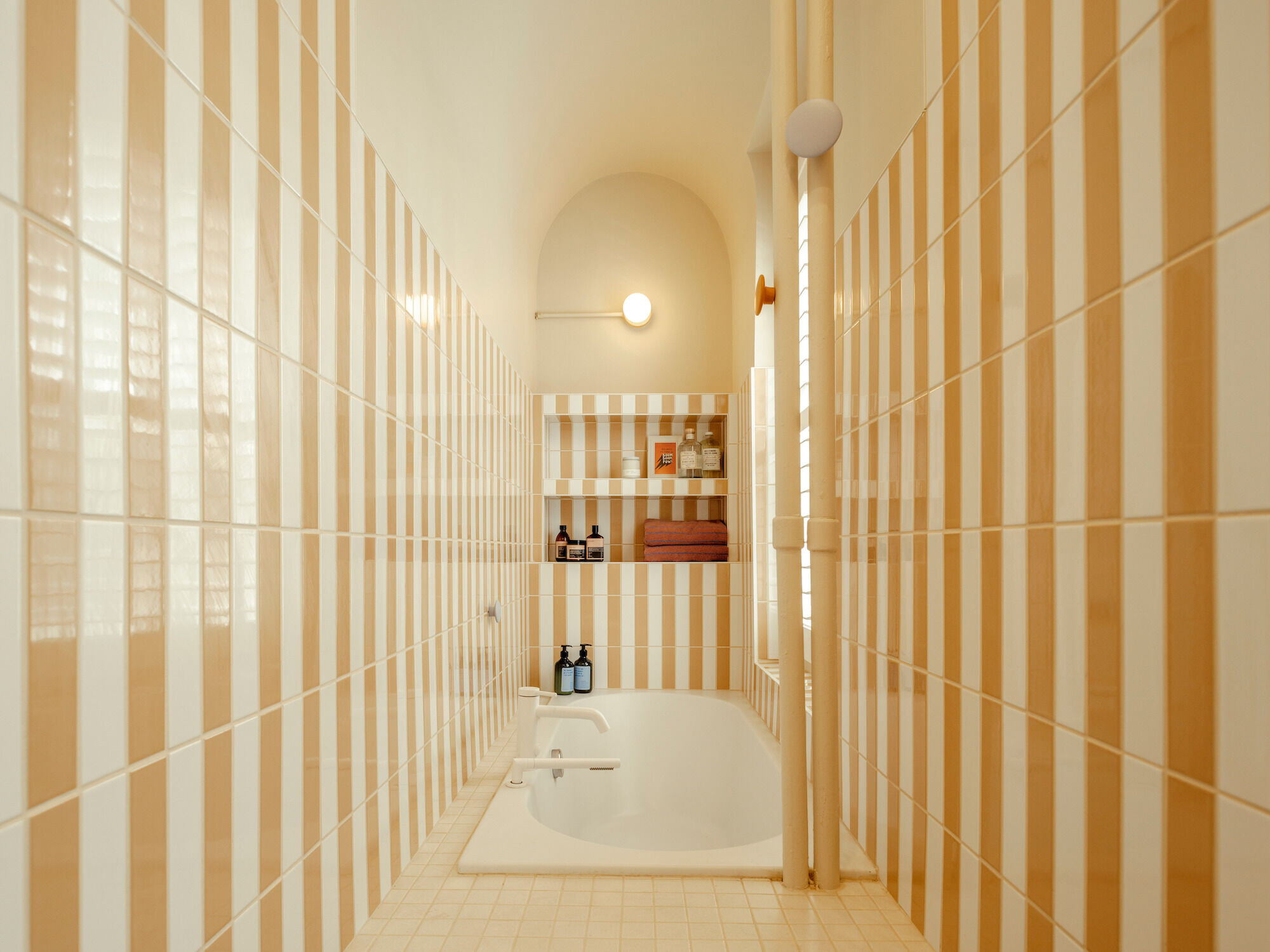 https://archello.com/story/148459/attachments/photos-videos/15 photo_credit Paul Dussault