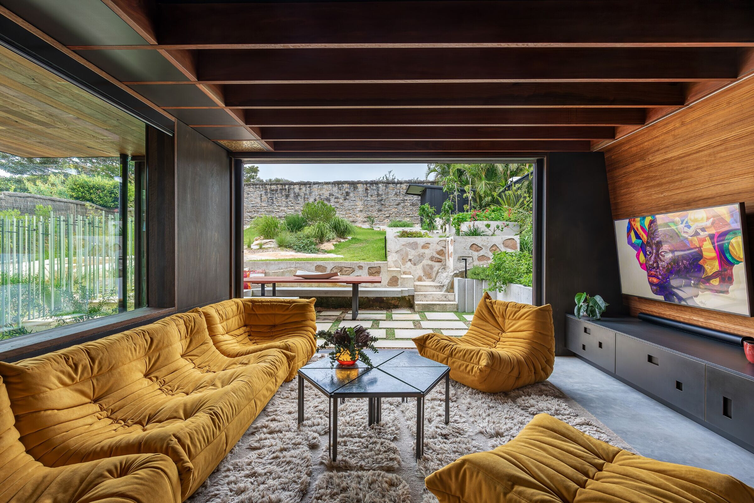 https://archello.com/story/137935/attachments/photos-videos/14 photo_credit Michael Lassman
