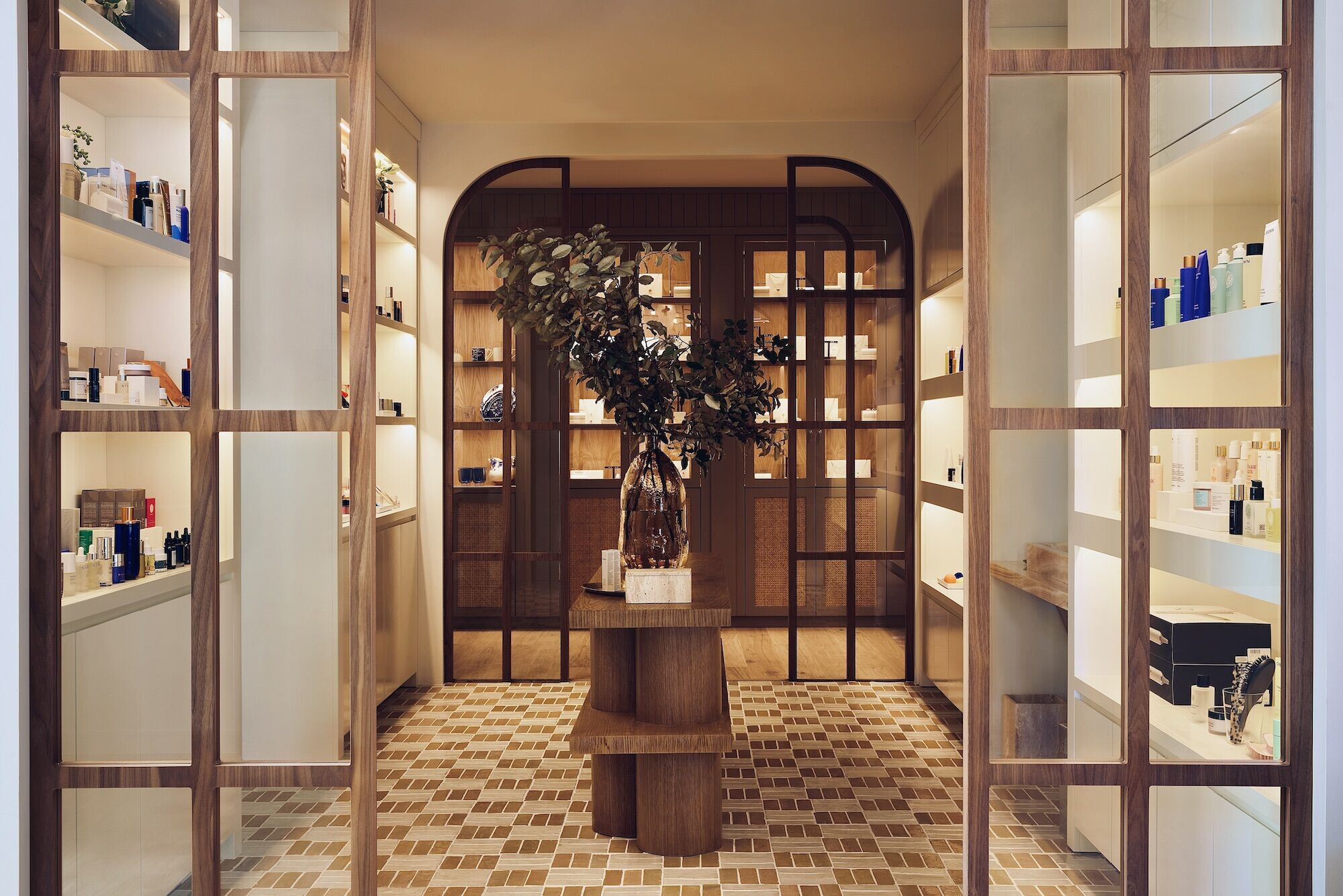 https://archello.com/story/148548/attachments/photos-videos/5 photo_credit Yoshihiro Makino