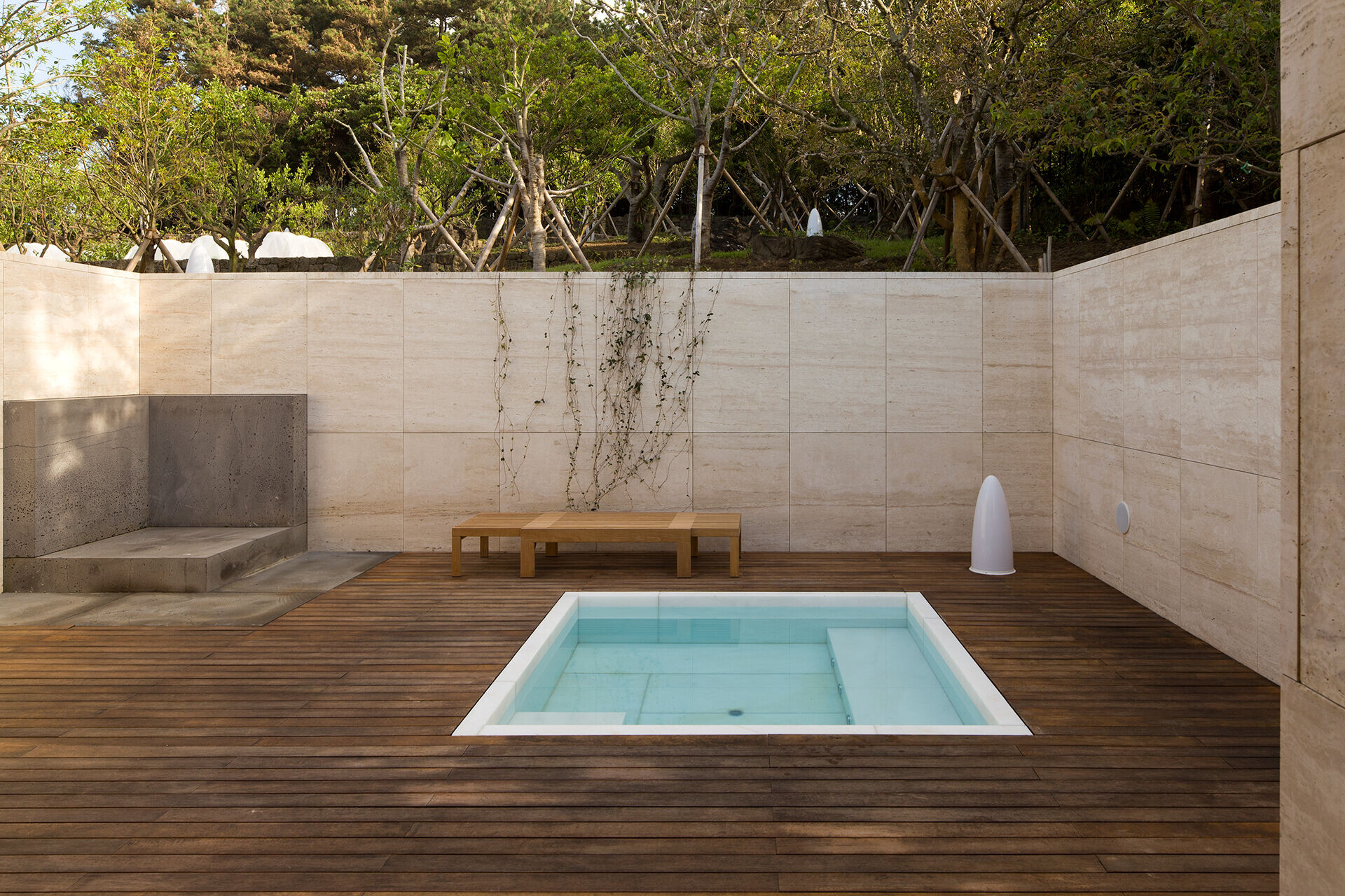 https://archello.com/story/148560/attachments/photos-videos/17 photo_credit © Fernando Guerra