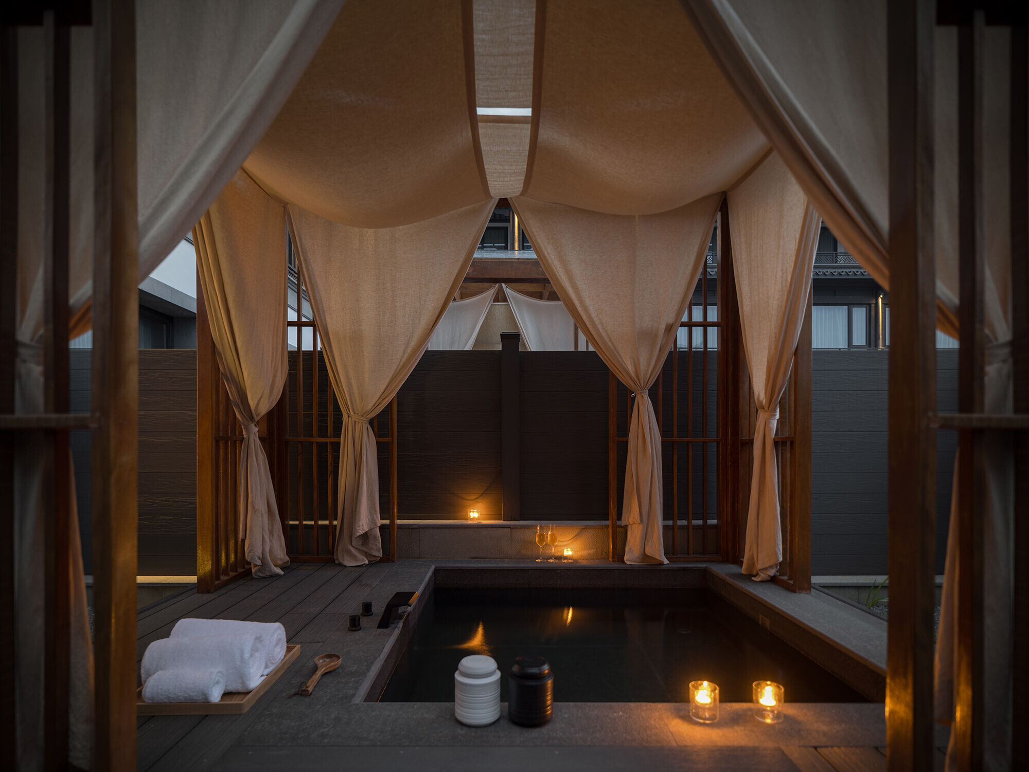 https://archello.com/story/148756/attachments/photos-videos/18 photo_credit ENV Studio