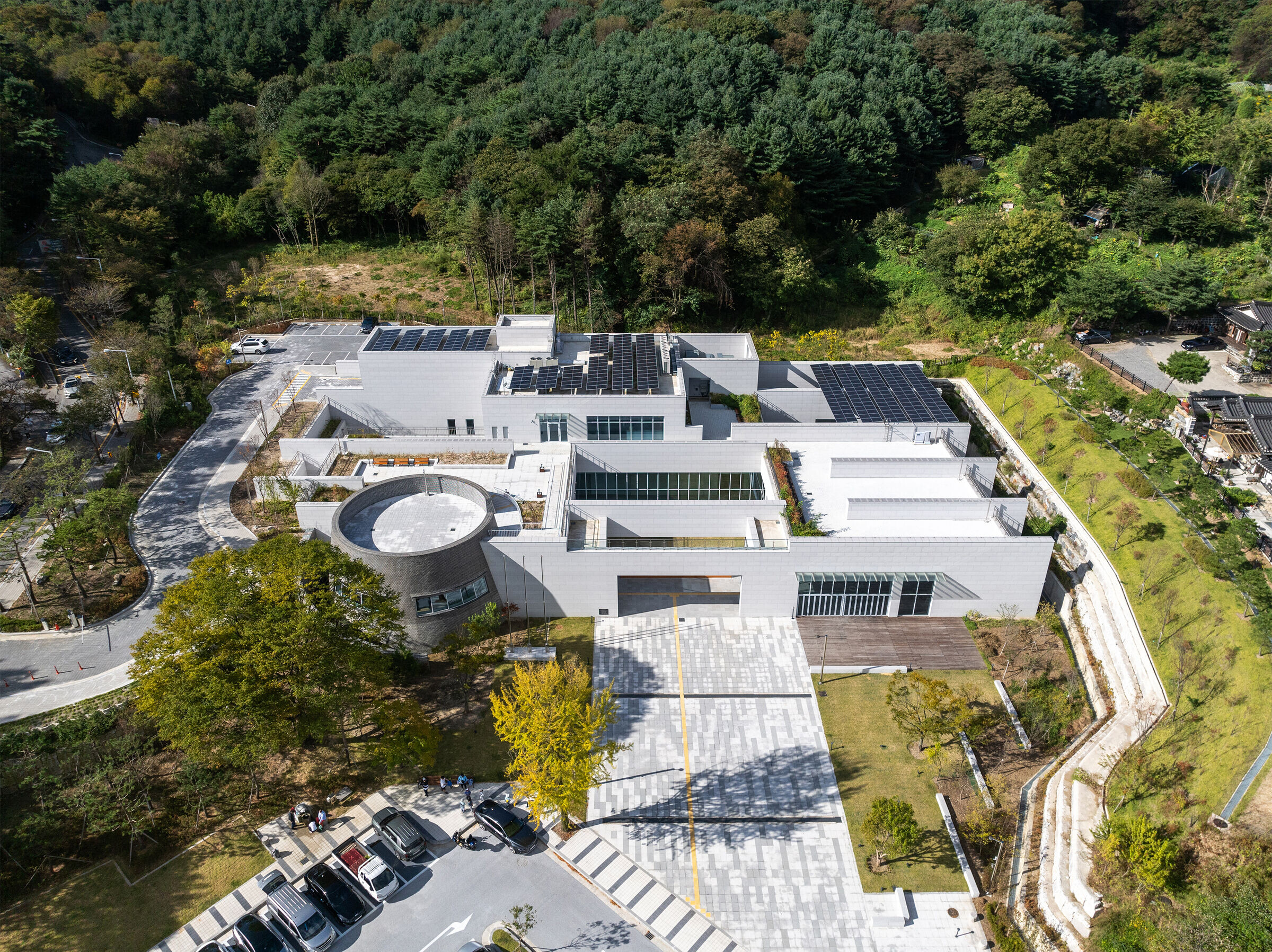 https://archello.com/story/148841/attachments/photos-videos/4 photo_credit Yousub SONG / Studio WORLDERFUL
