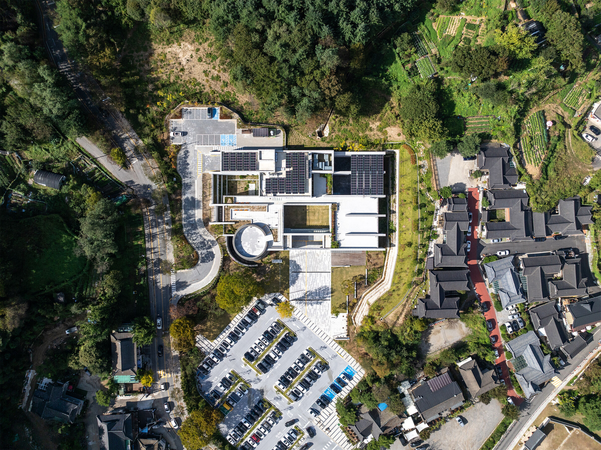 https://archello.com/story/148841/attachments/photos-videos/6 photo_credit Yousub SONG / Studio WORLDERFUL