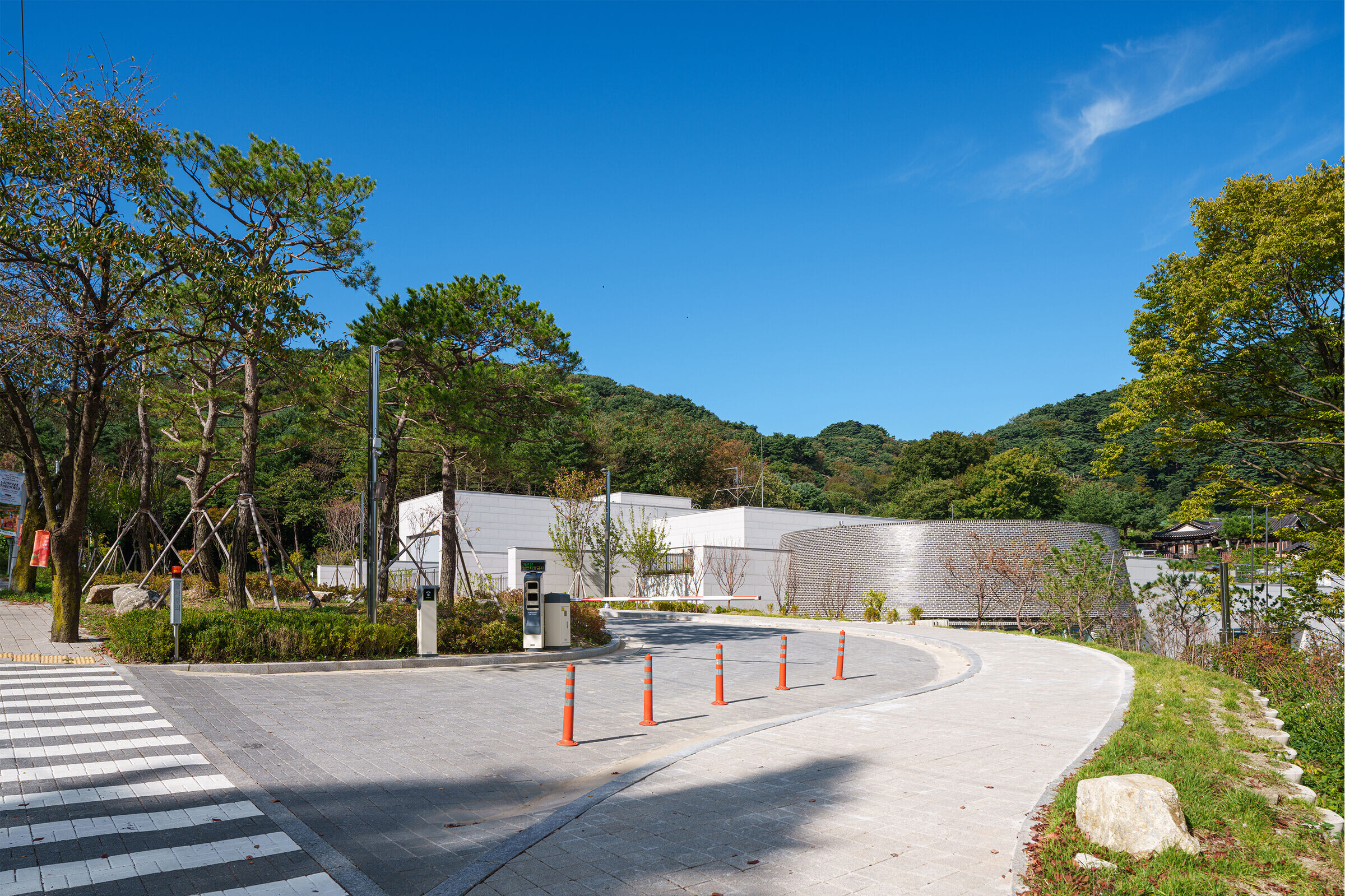 https://archello.com/story/148841/attachments/photos-videos/9 photo_credit Yousub SONG / Studio WORLDERFUL
