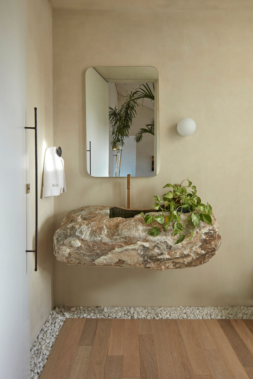 https://archello.com/story/148909/attachments/photos-videos/32 photo_credit Jomar Bragança
