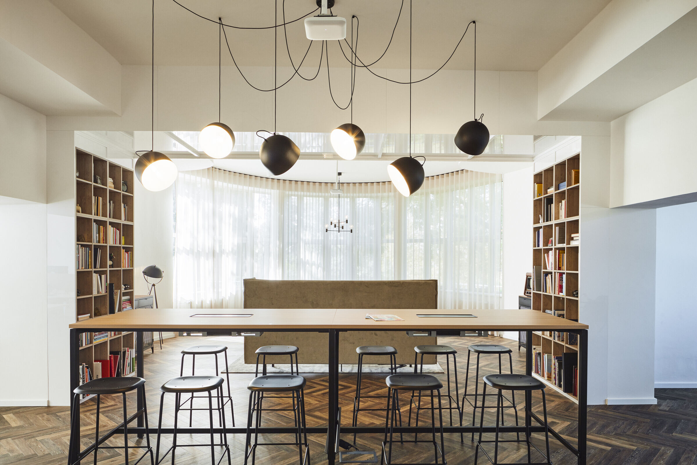 https://archello.com/story/148917/attachments/photos-videos/18 photo_credit Peter Fabo