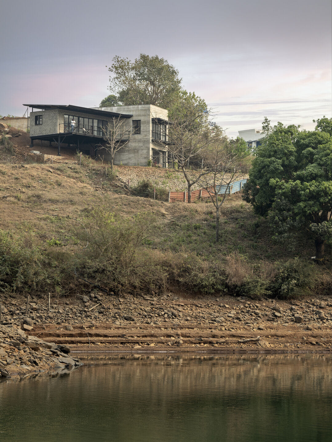 https://archello.com/story/148975/attachments/photos-videos/7 photo_credit Hemant Patil