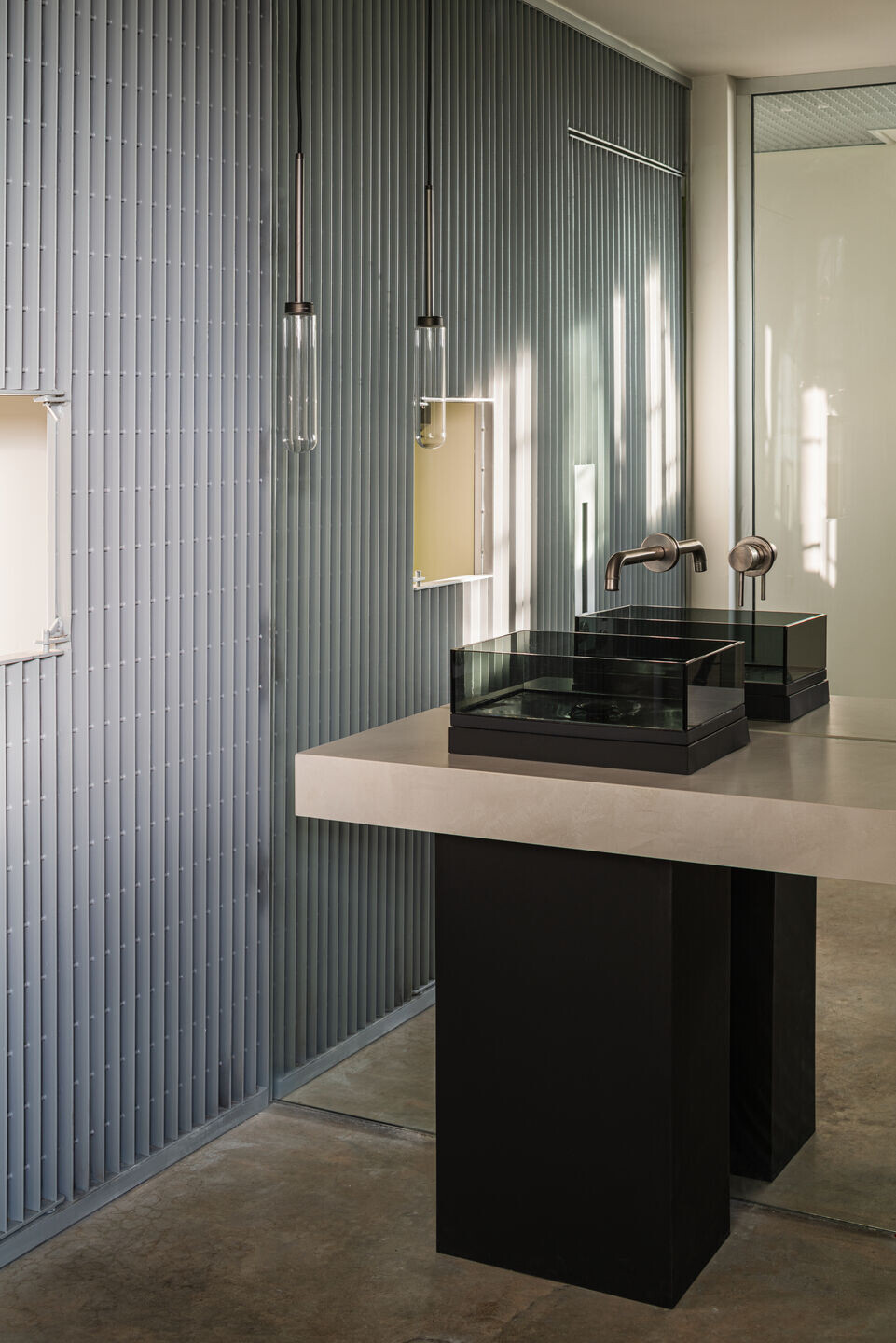 https://archello.com/story/148980/attachments/photos-videos/26 photo_credit Michael Shvadron Photography
