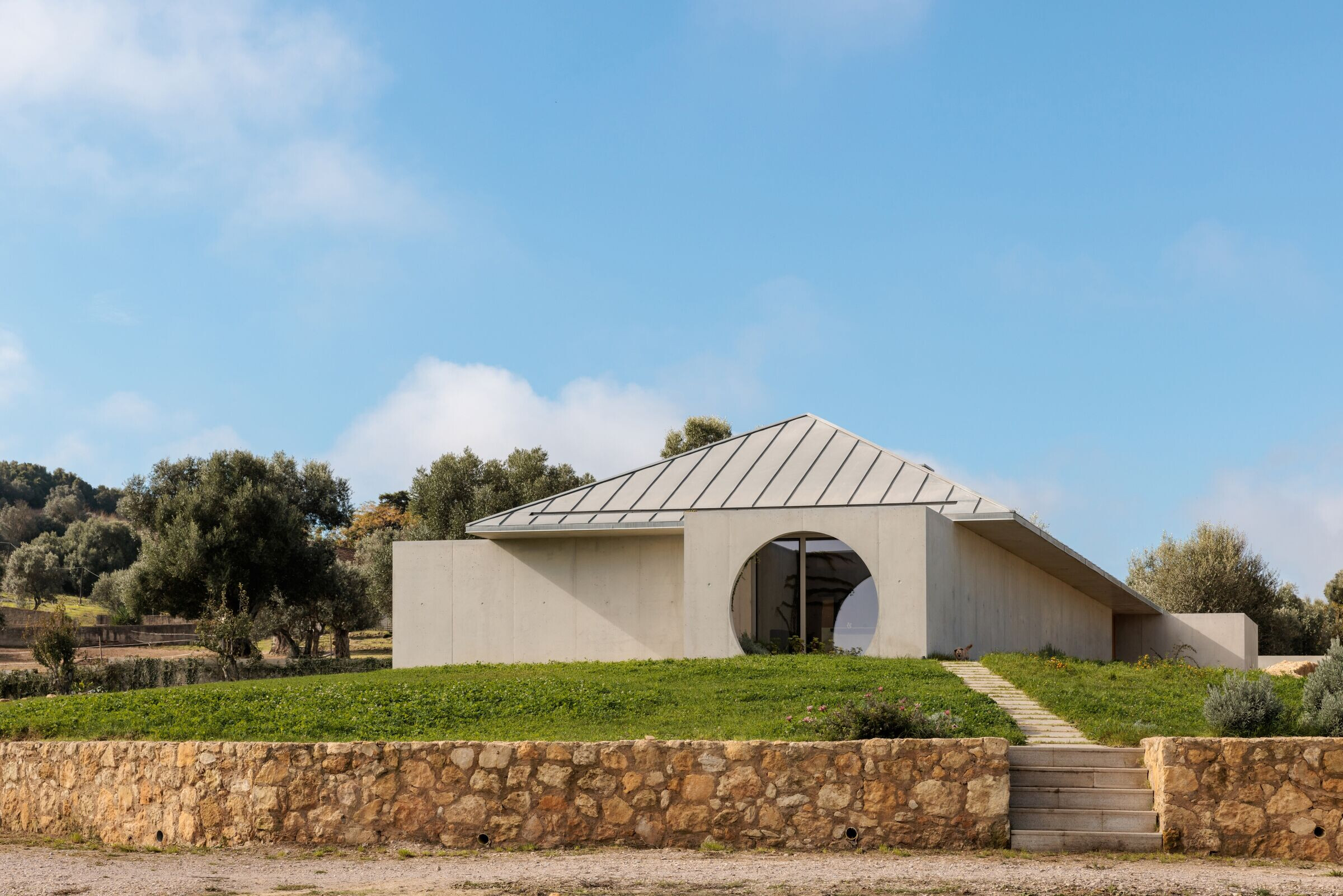 https://archello.com/story/149003/attachments/photos-videos/11 photo_credit Francisco Nogueira