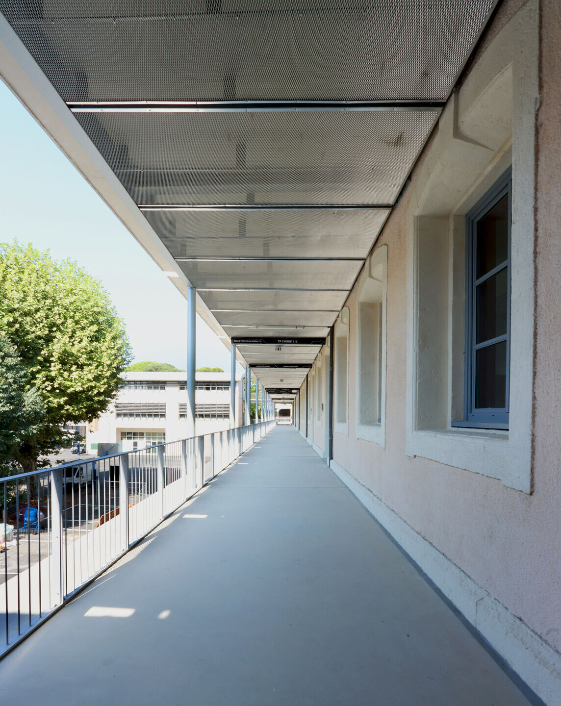 https://archello.com/story/149147/attachments/photos-videos/7 photo_credit Romain Jamot