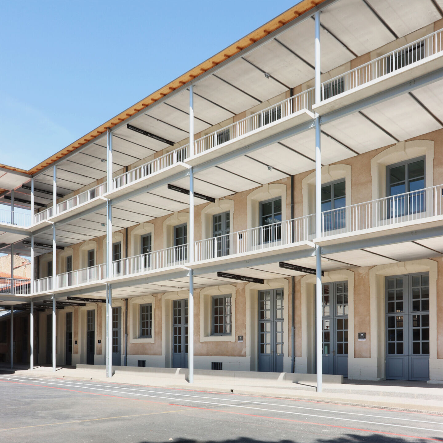 https://archello.com/story/149147/attachments/photos-videos/3 photo_credit Romain Jamot