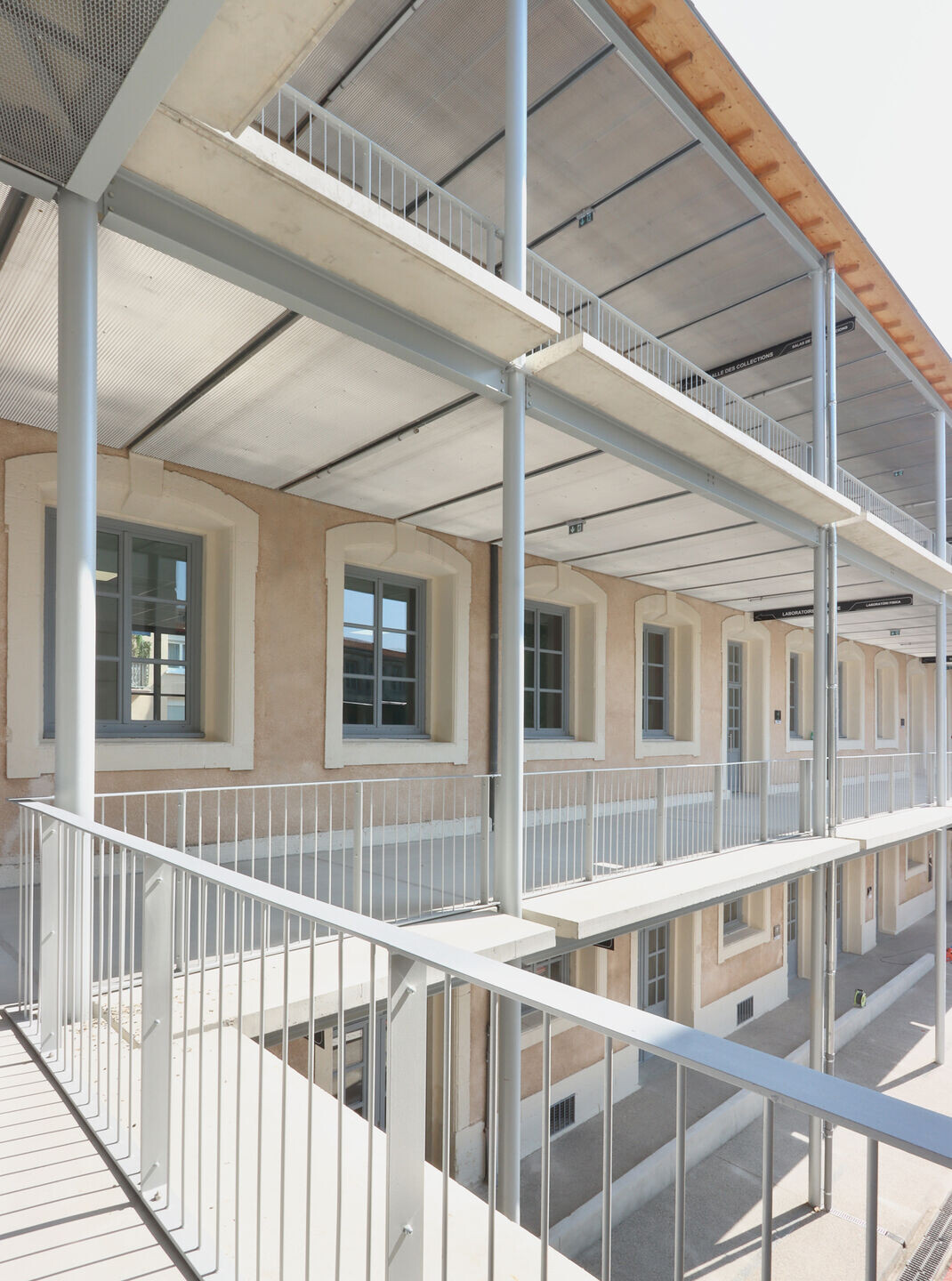 https://archello.com/story/149147/attachments/photos-videos/6 photo_credit Romain Jamot